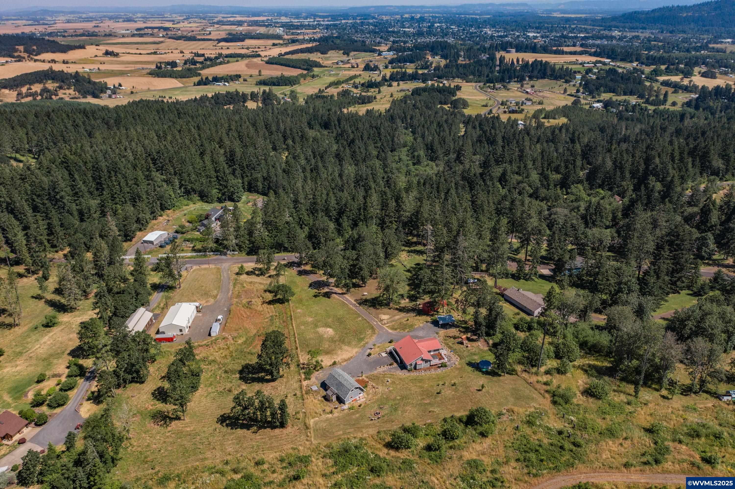 36680 Edgemont Dr
