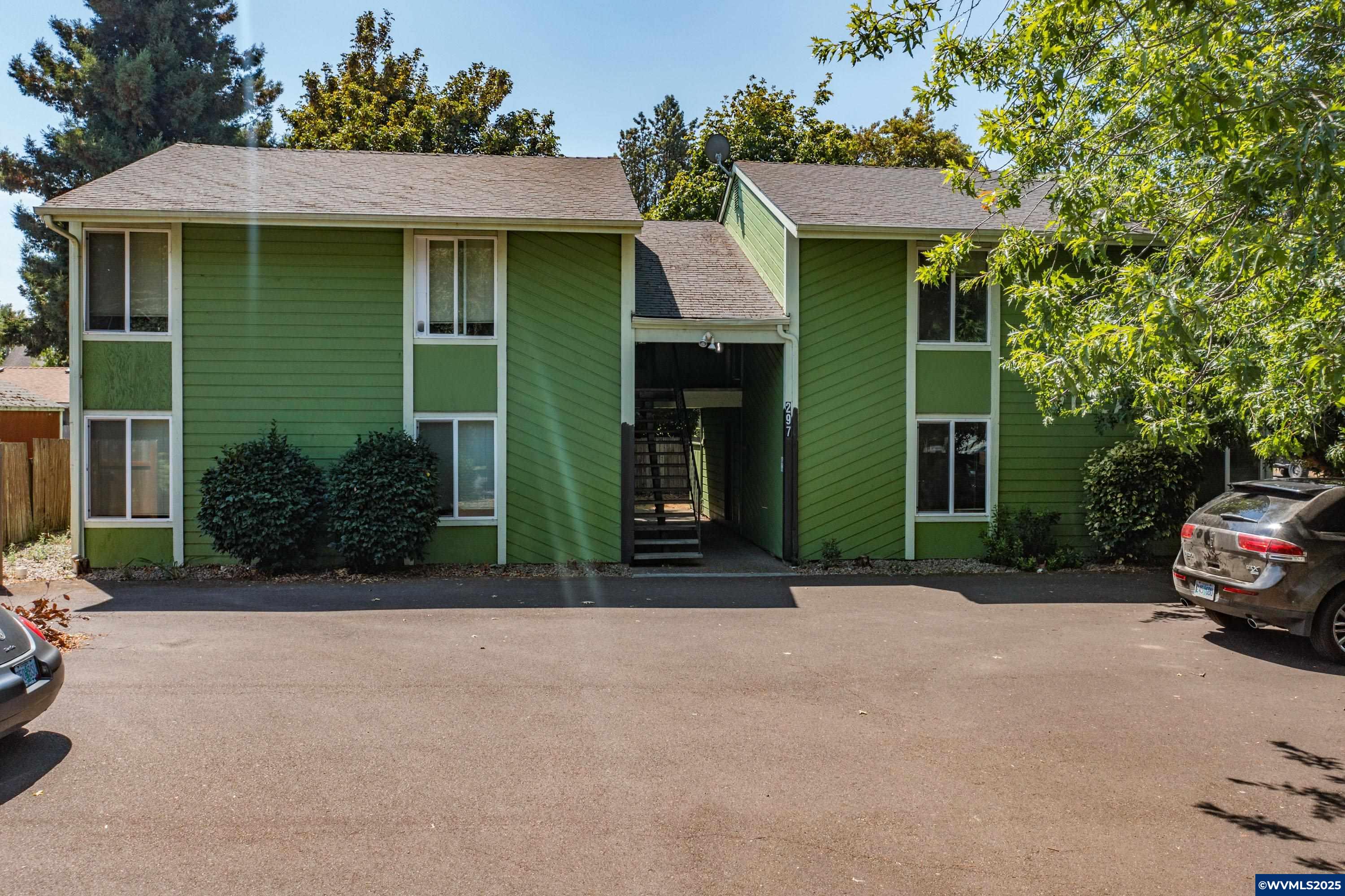 297 W Main St, Monmouth, OR, 97361