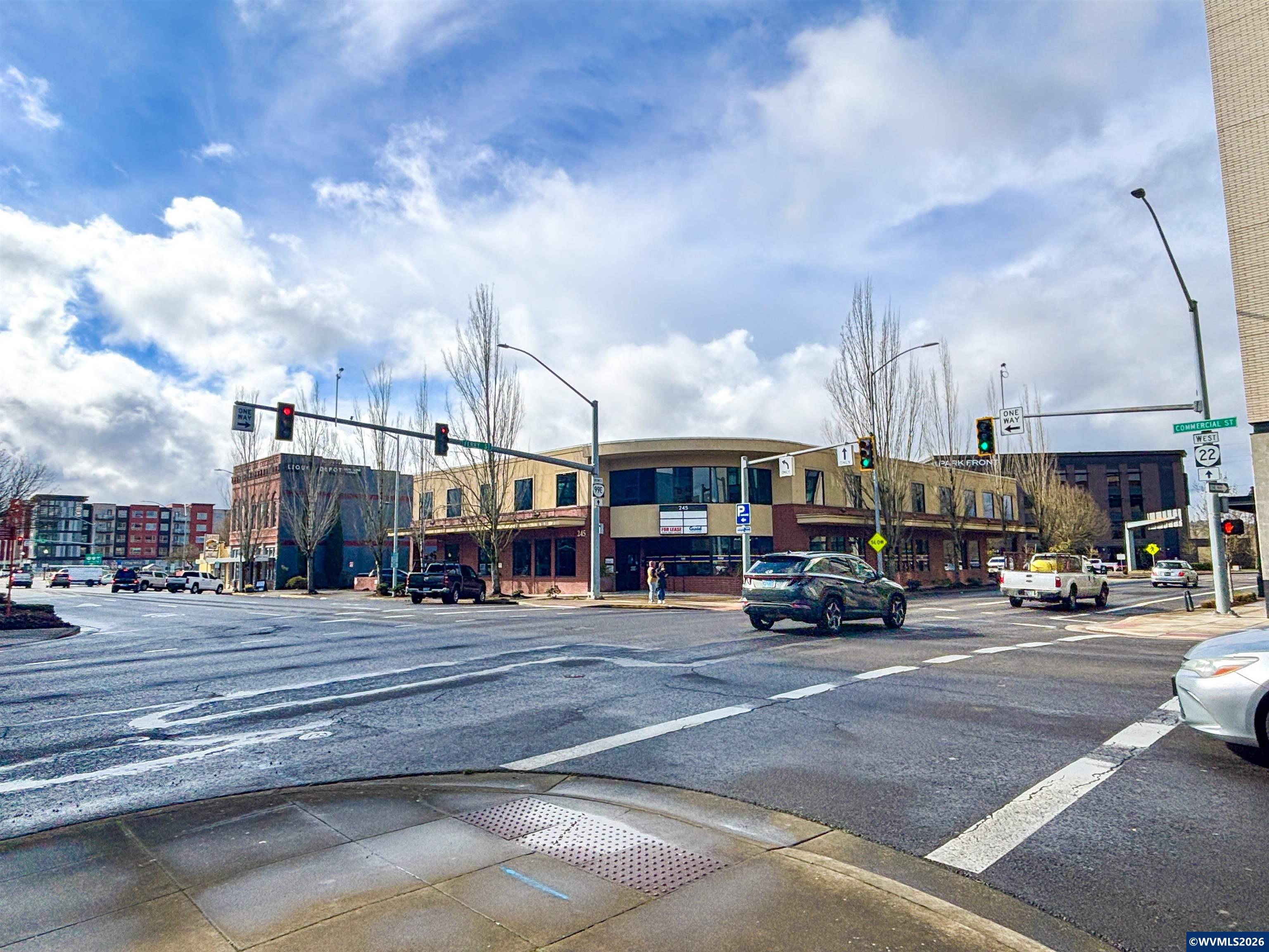 245 Commercial Ste 100-1 St SE