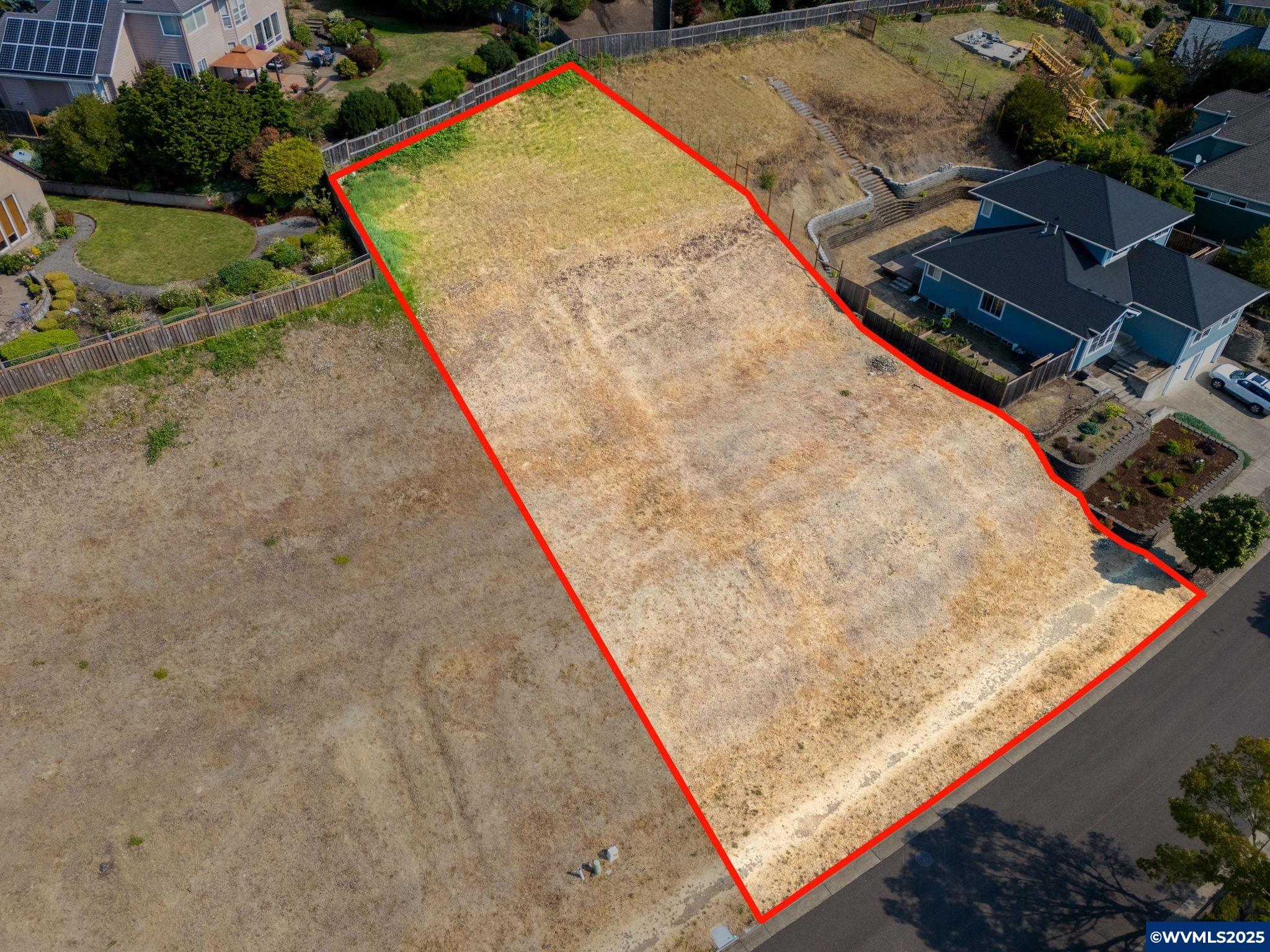 4239 NW Boxwood Dr Dr