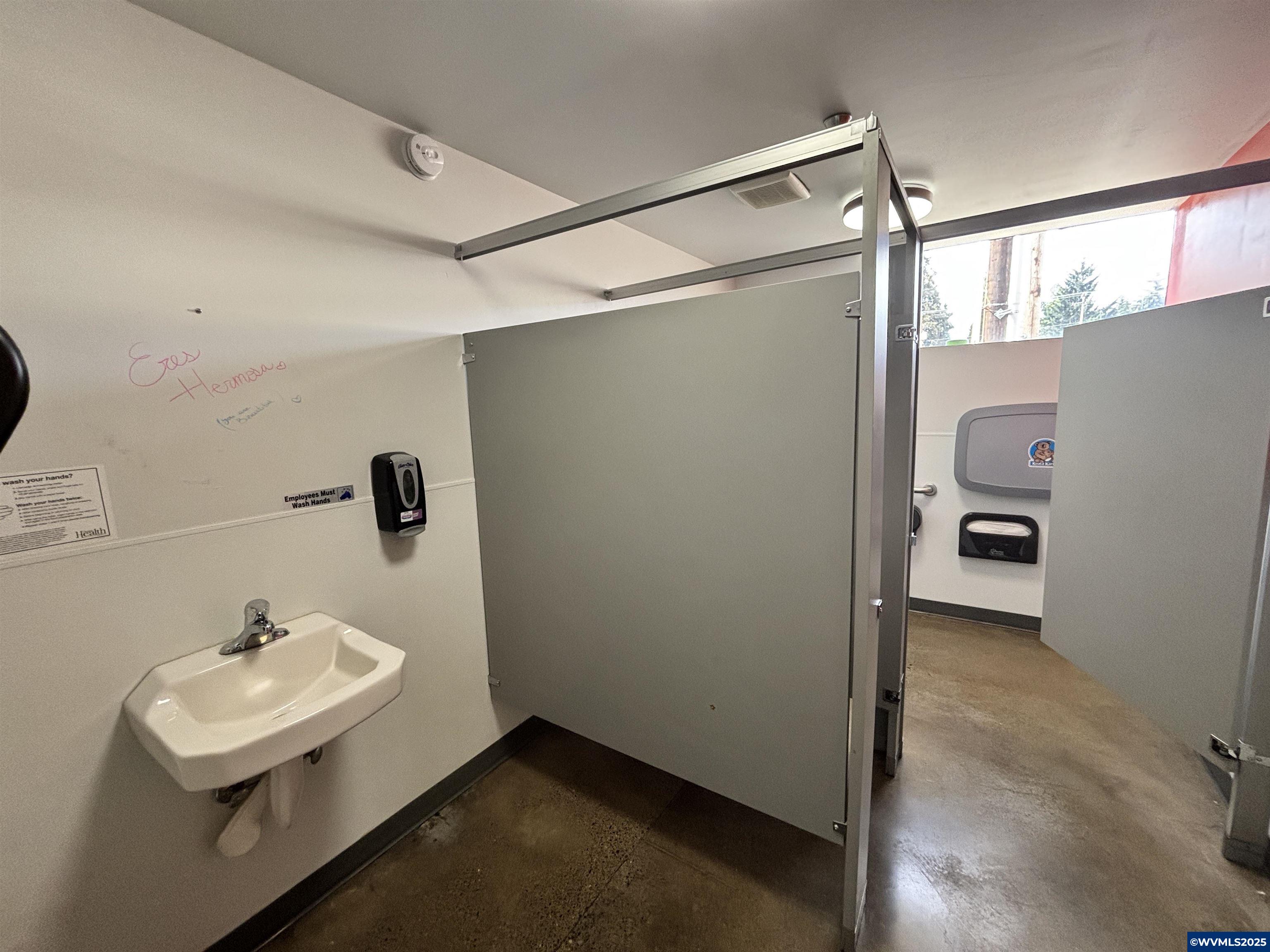 576 Patterson  (Ste 140) St NW