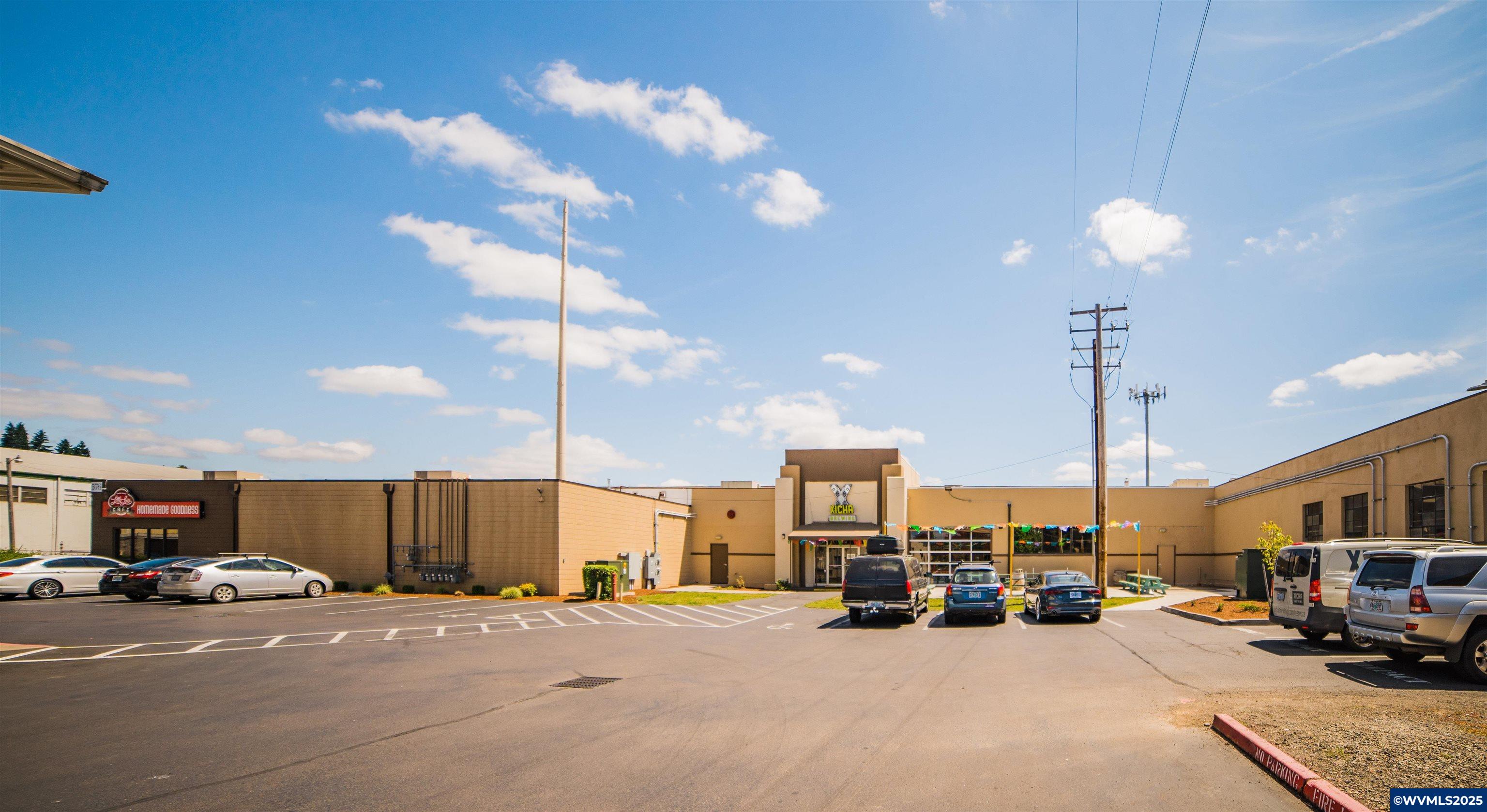 576 Patterson  (Ste 140) St NW