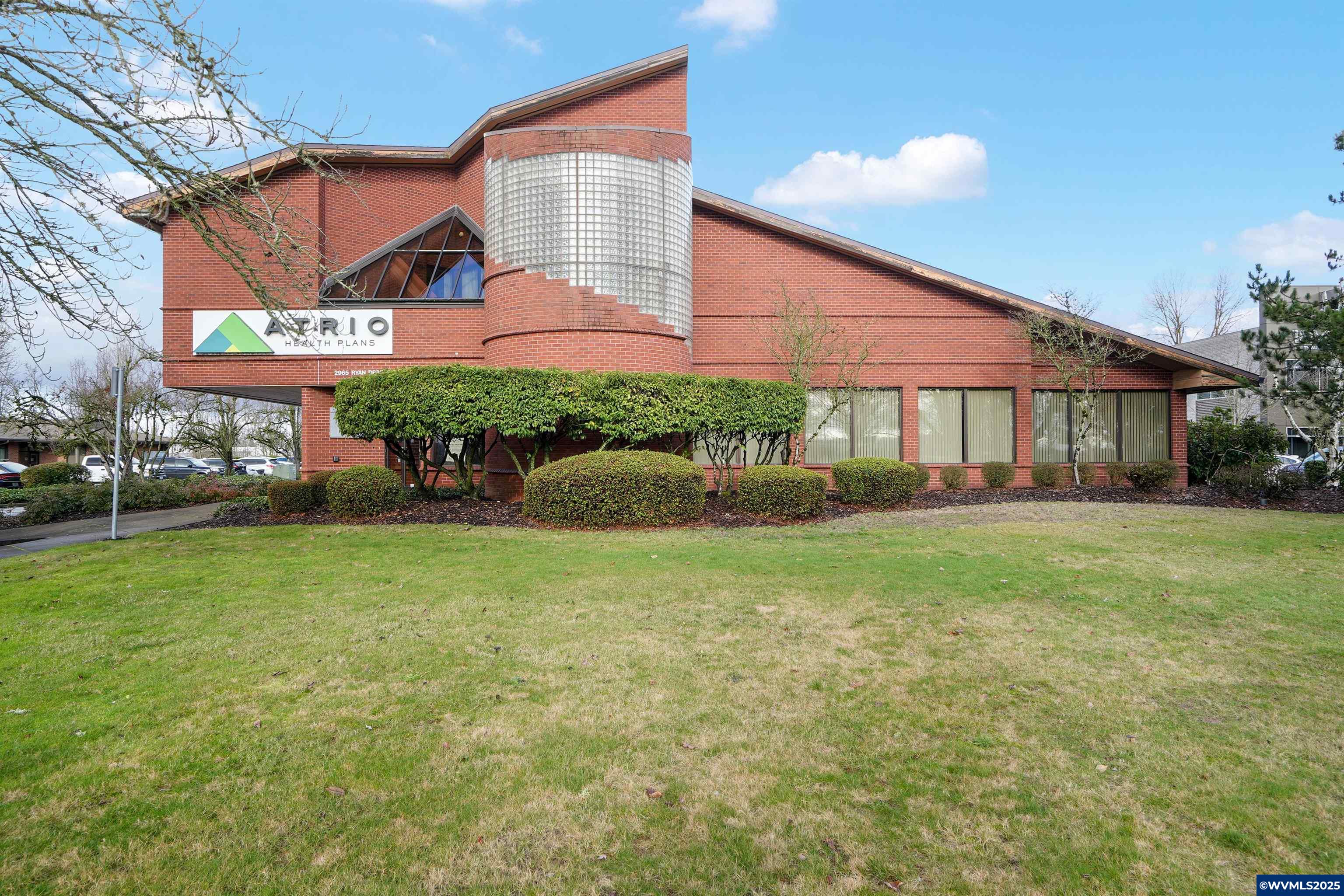 2965 Ryan Dr SE
