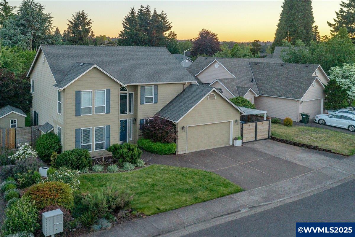 5461 Monterey Dr