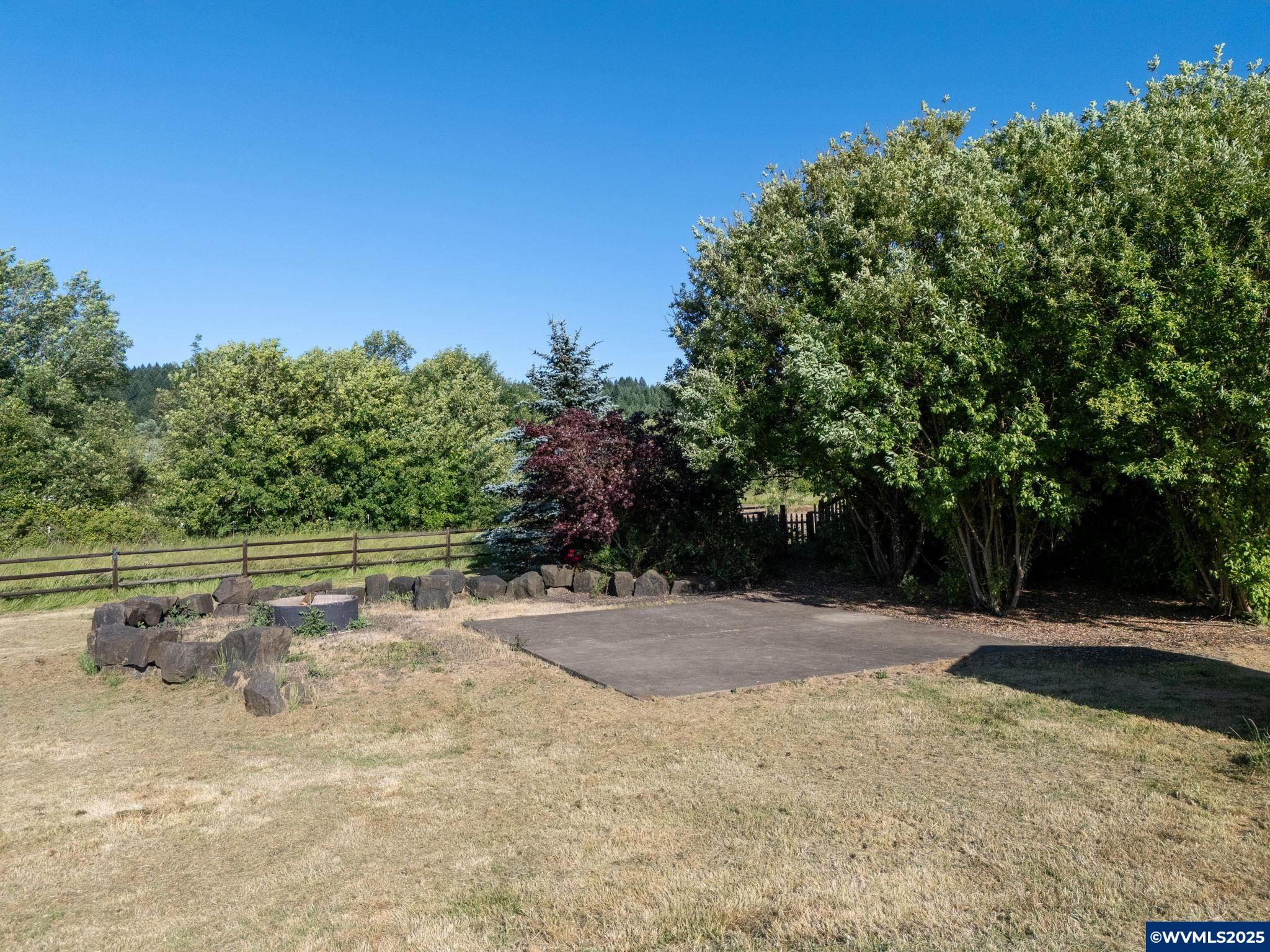 25543 Coon Rd