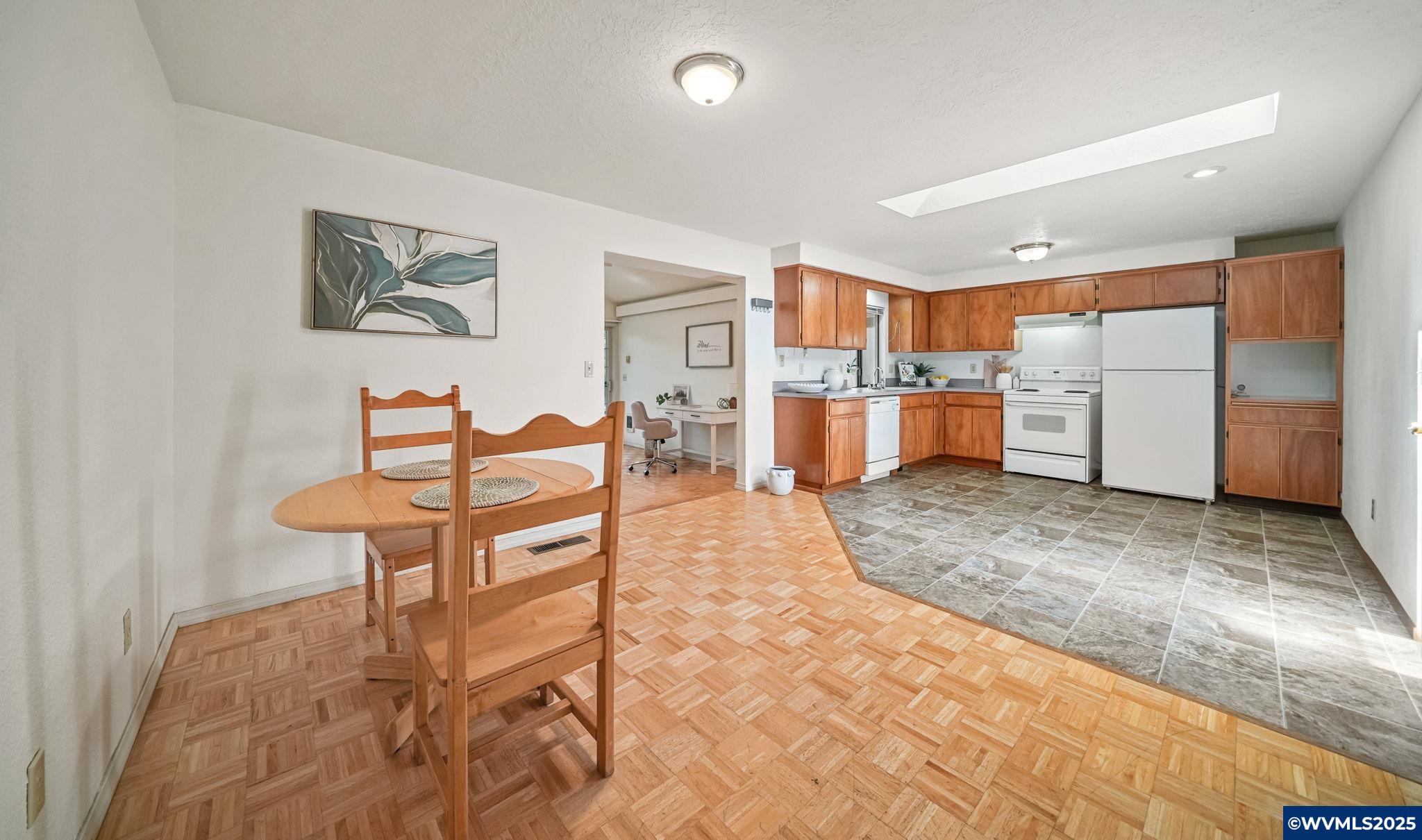 1940 Fabry Rd SE