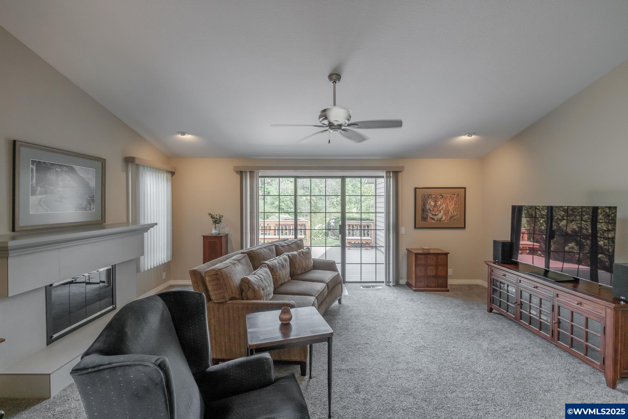 6113 Trevino Ct