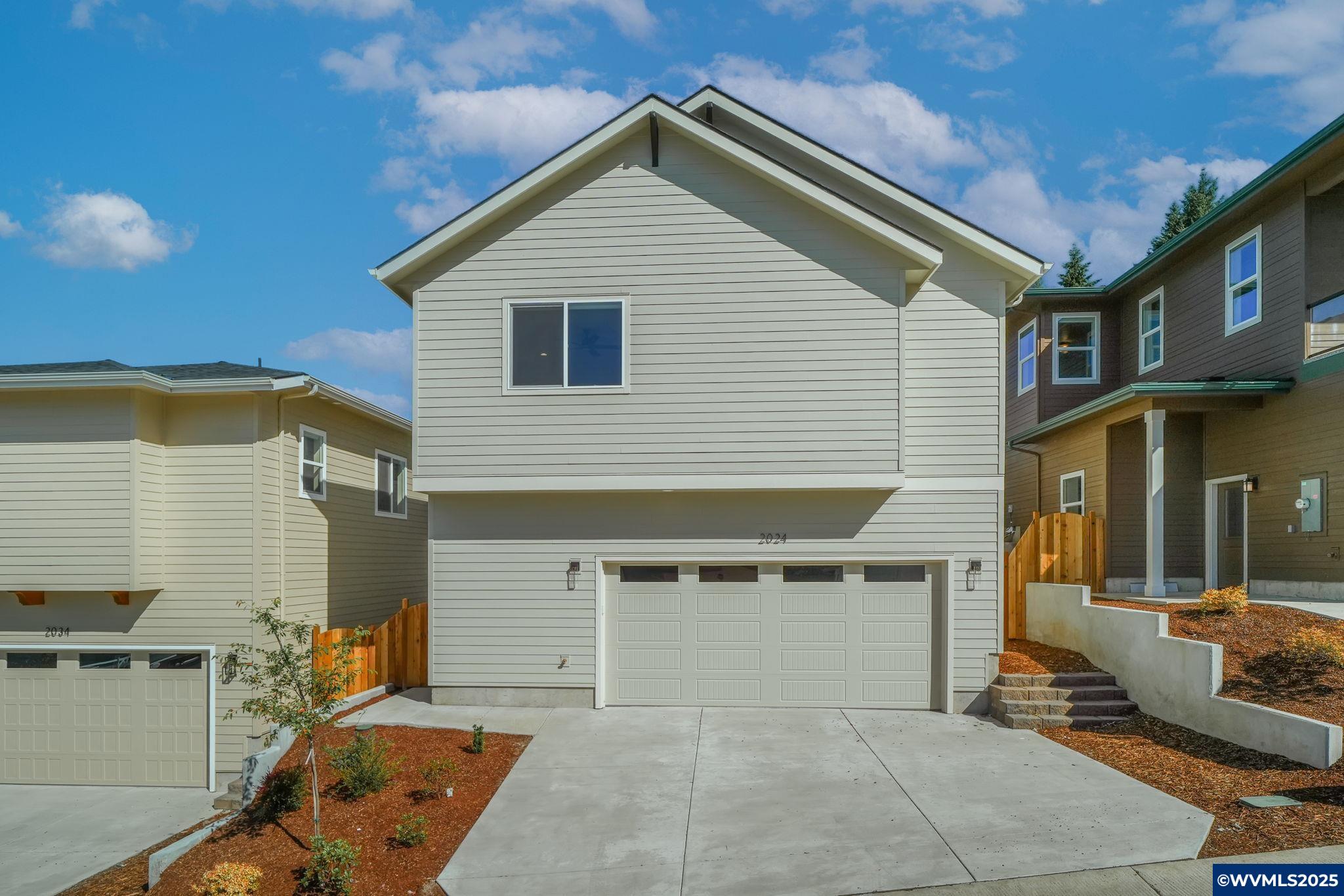 2024 NW Victory Av