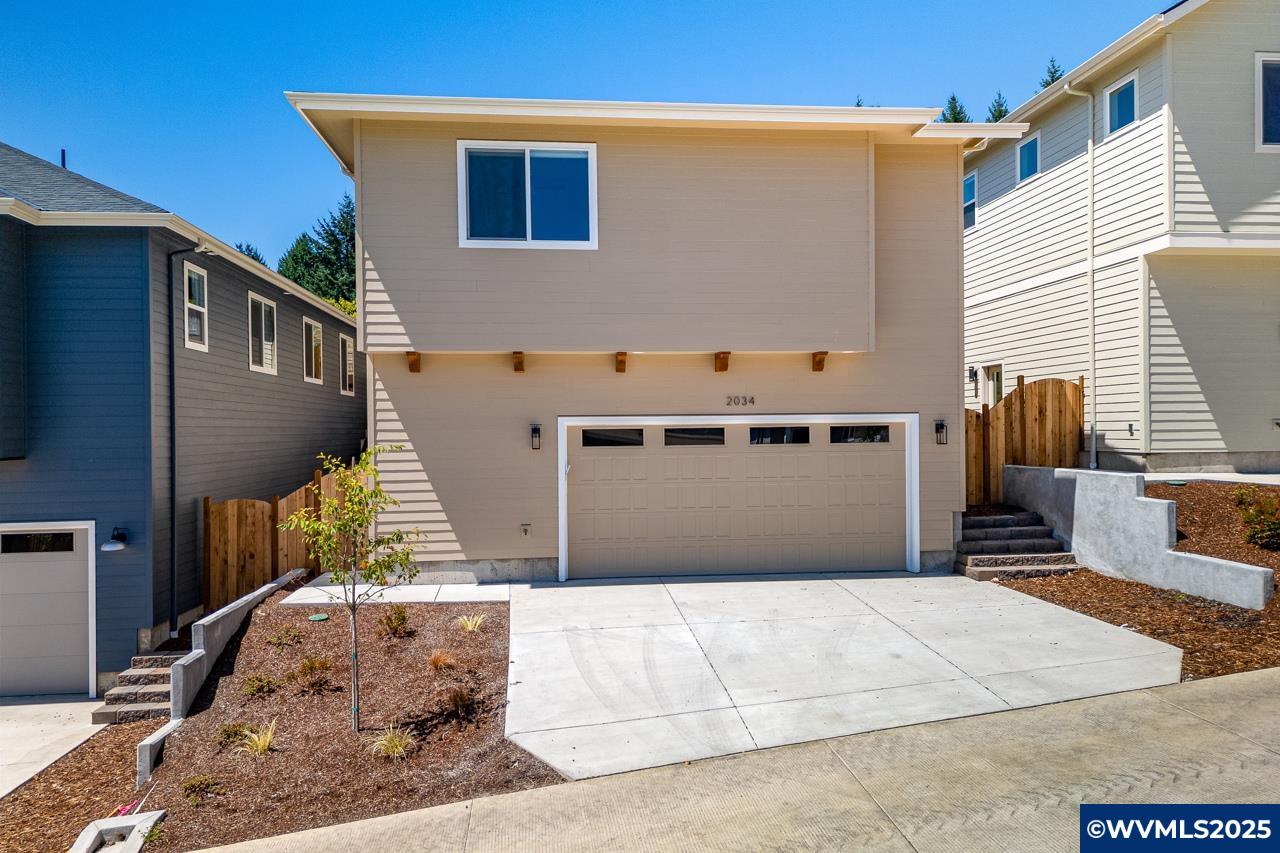 2034 NW Victory Av