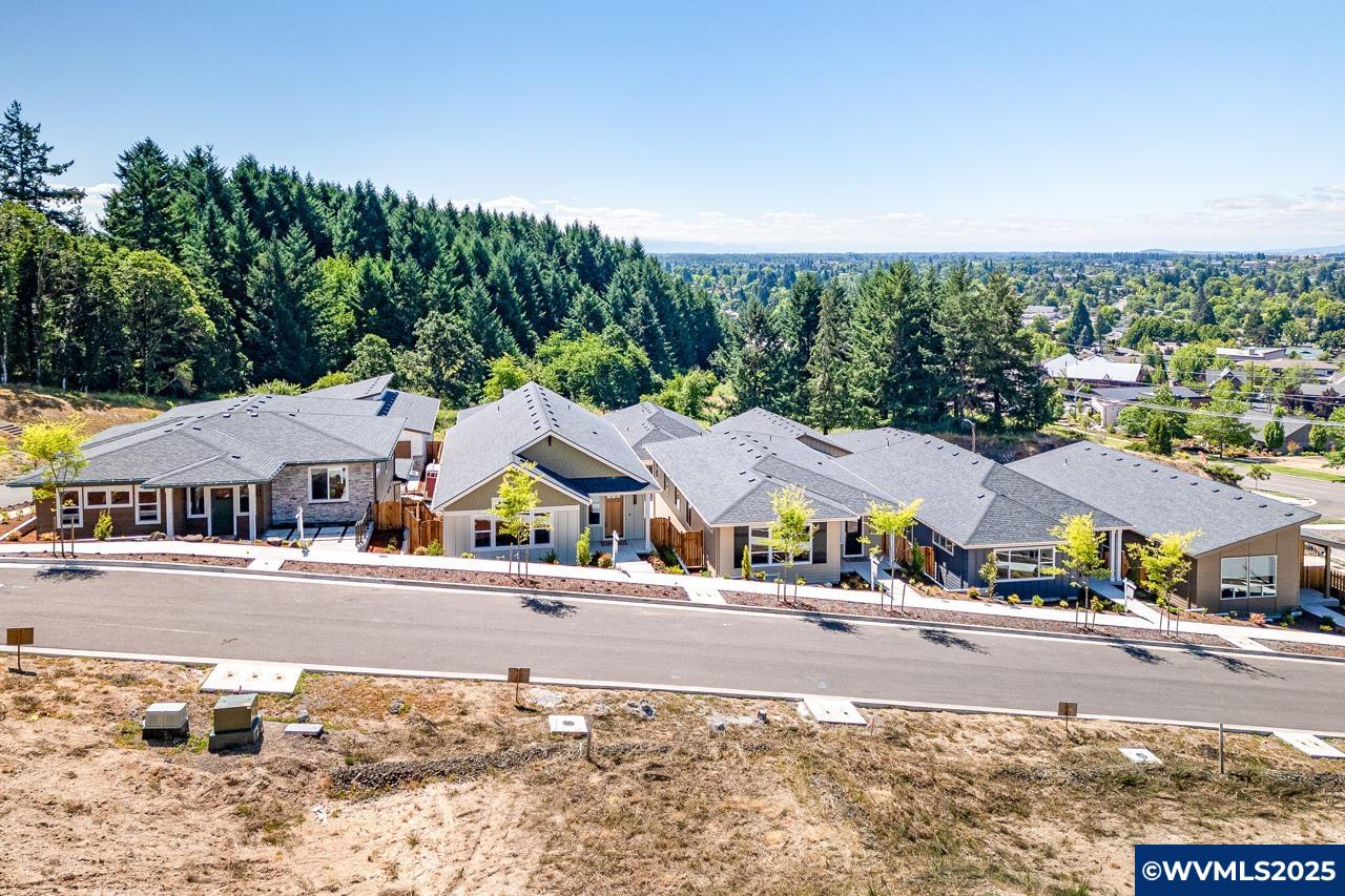 2034 NW Victory Av