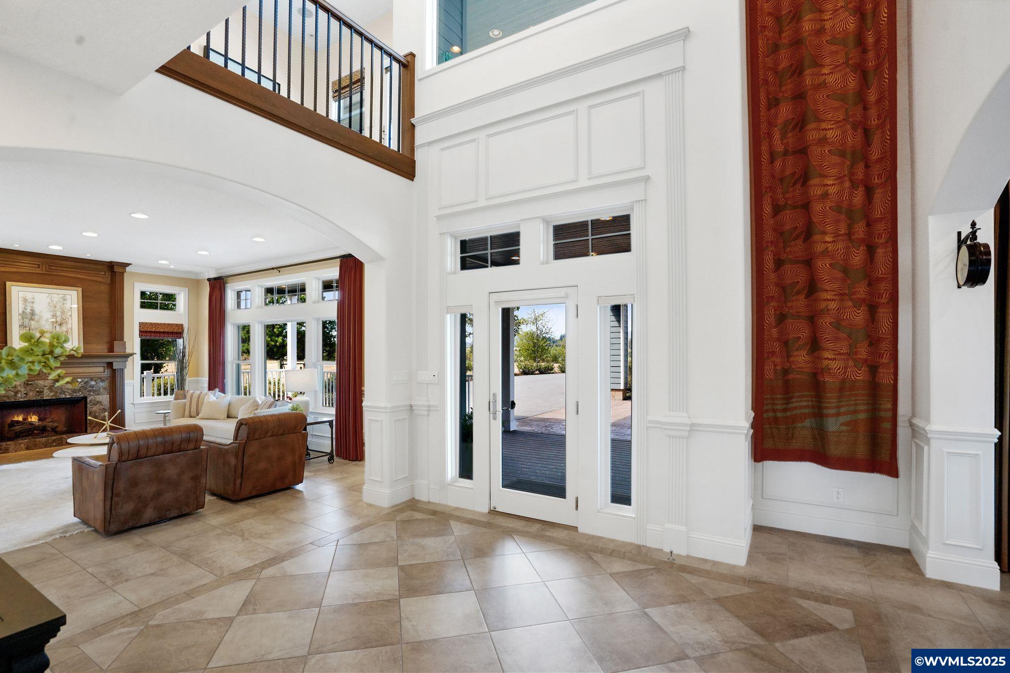 6219 NE Pettibone Dr