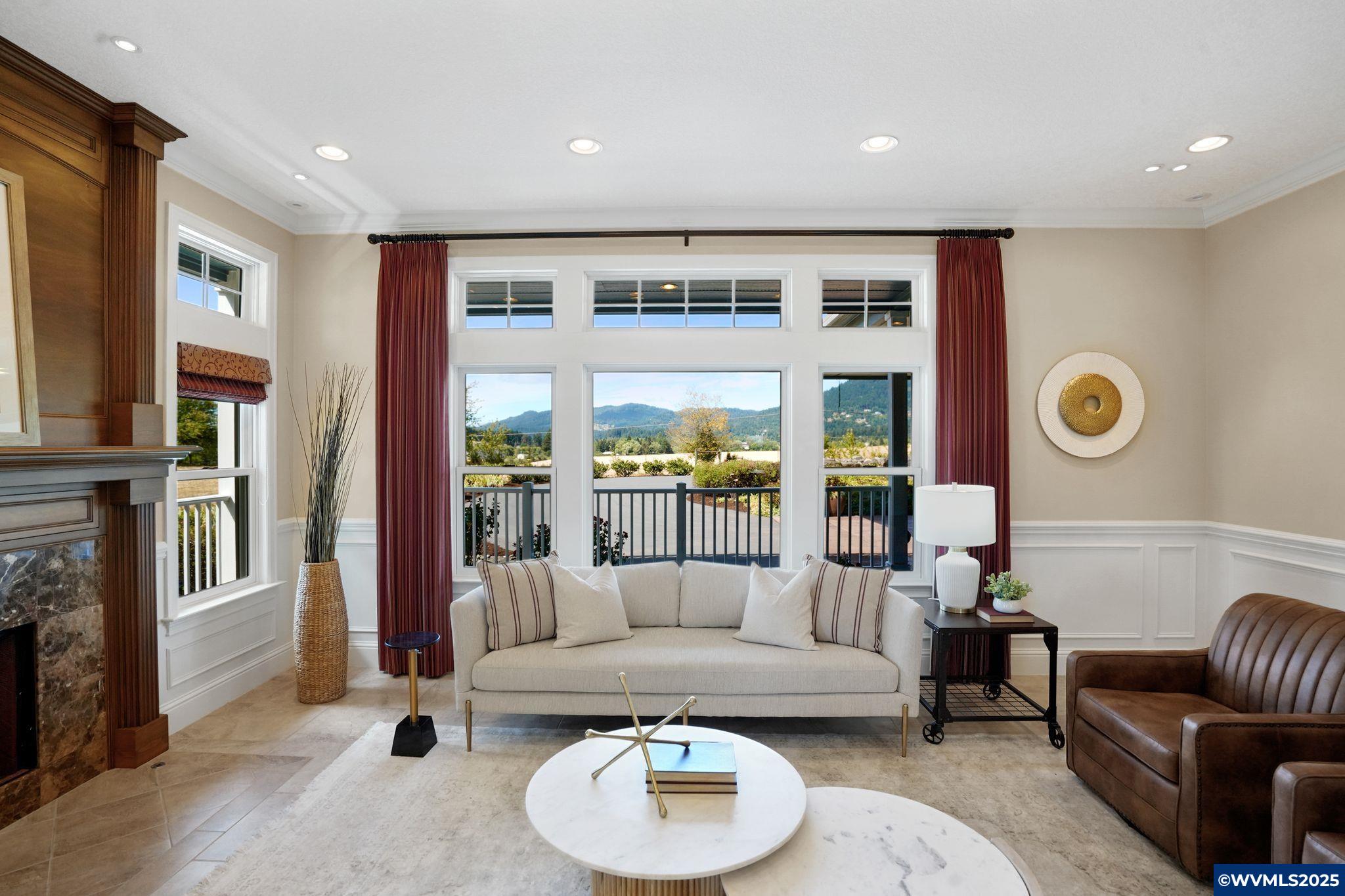 6219 NE Pettibone Dr