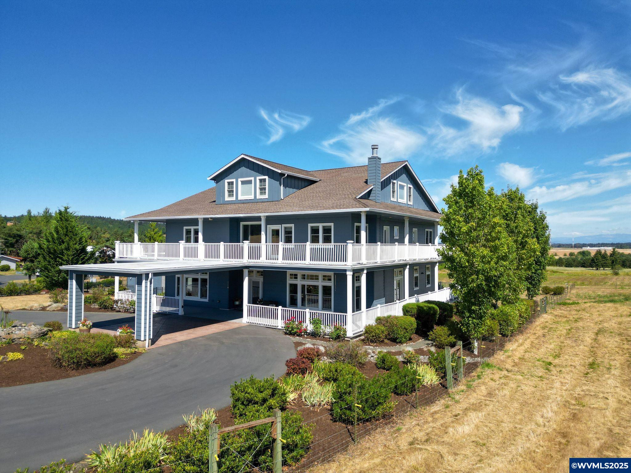 6219 NE Pettibone Dr