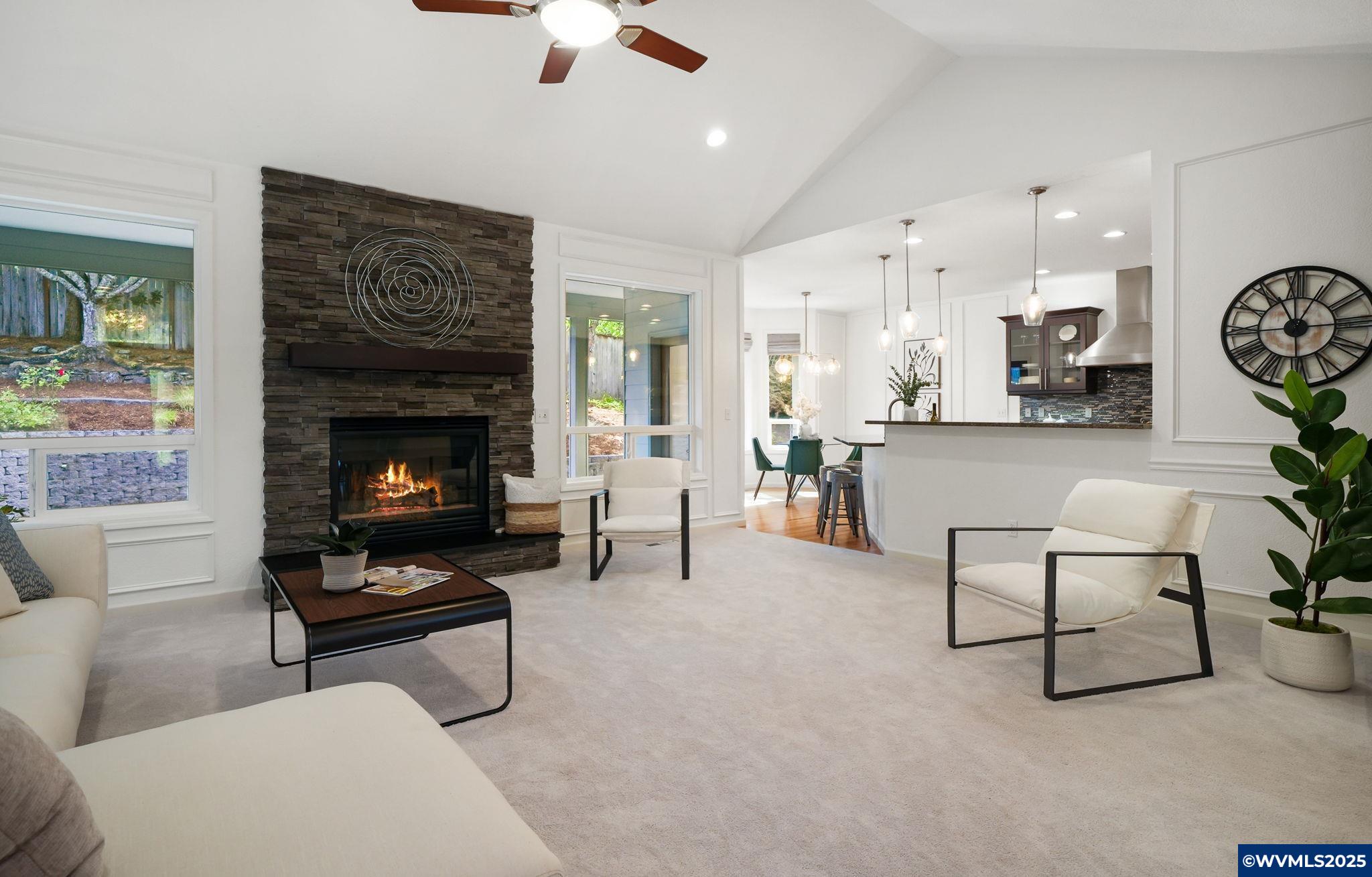 3423 NW Glenridge Dr