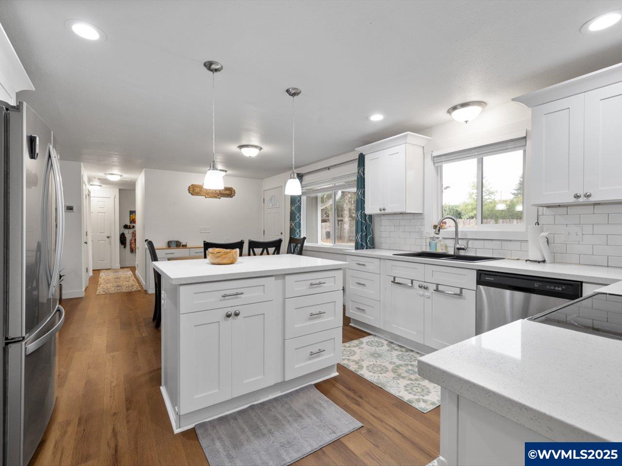 4266 Palestine Av NW