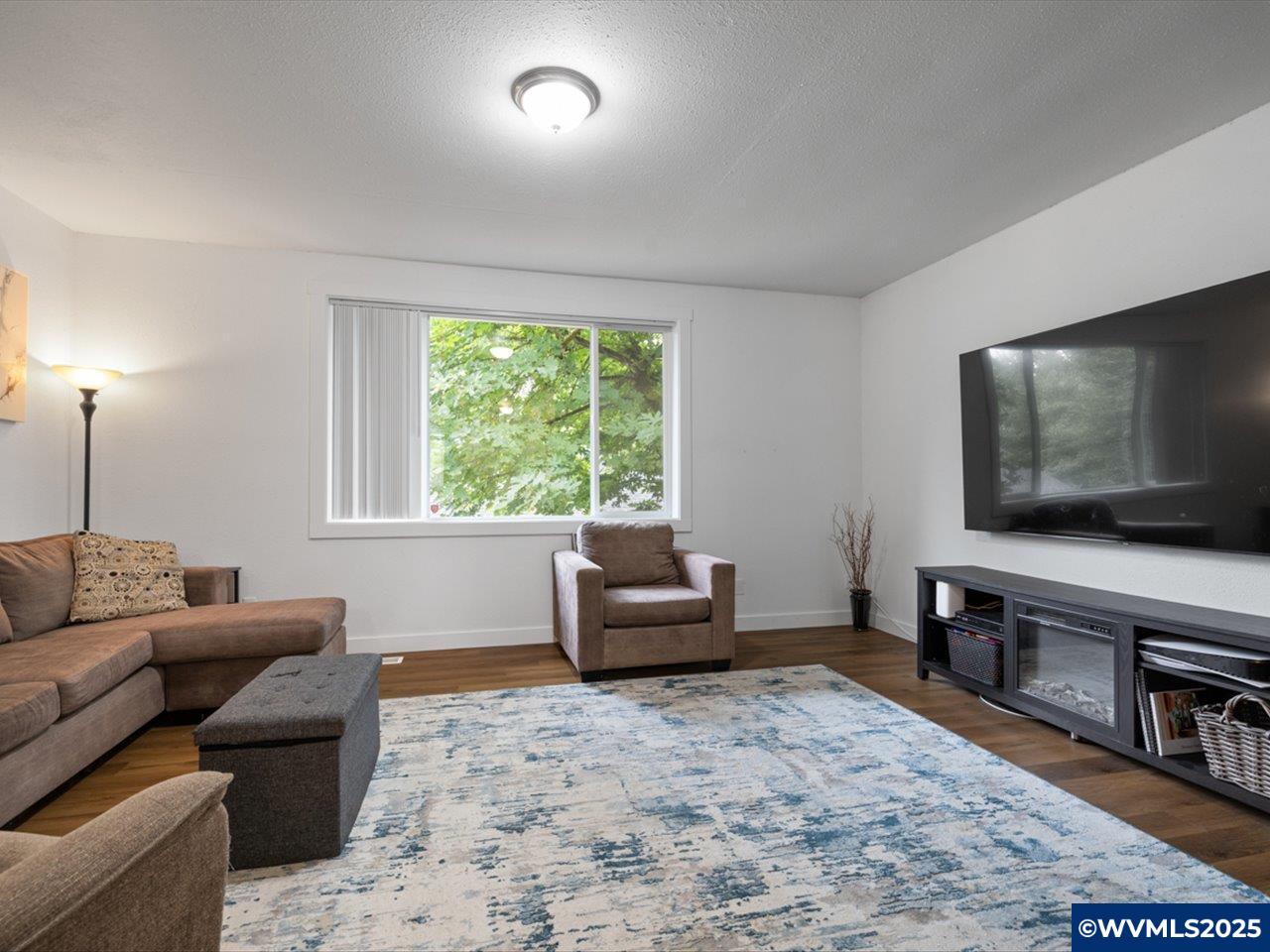 4266 Palestine Av NW