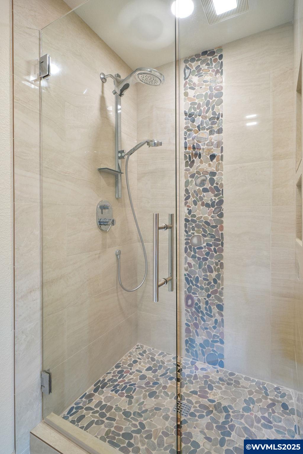 3269 NW Silktassel Dr