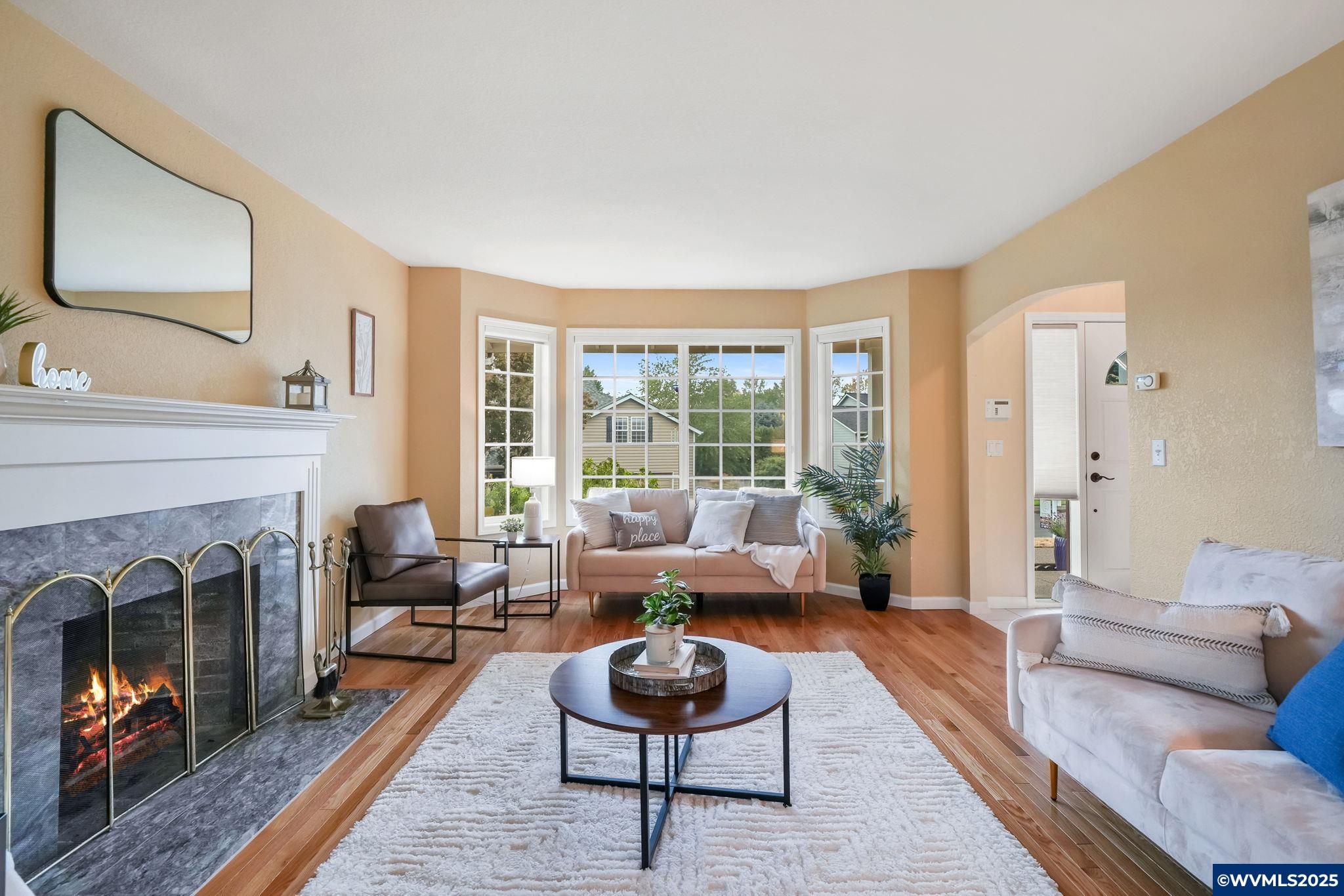 3269 NW Silktassel Dr