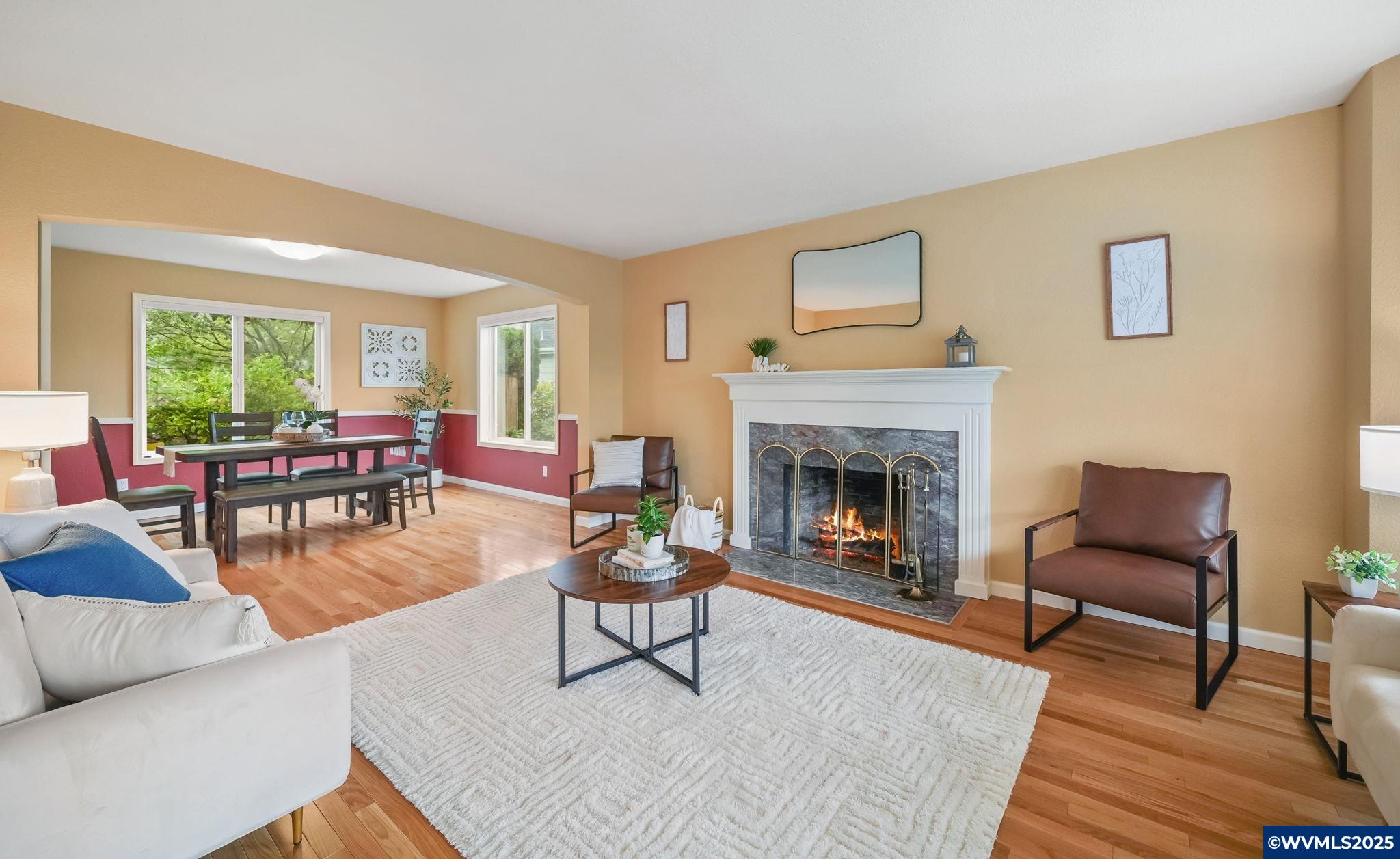 3269 NW Silktassel Dr