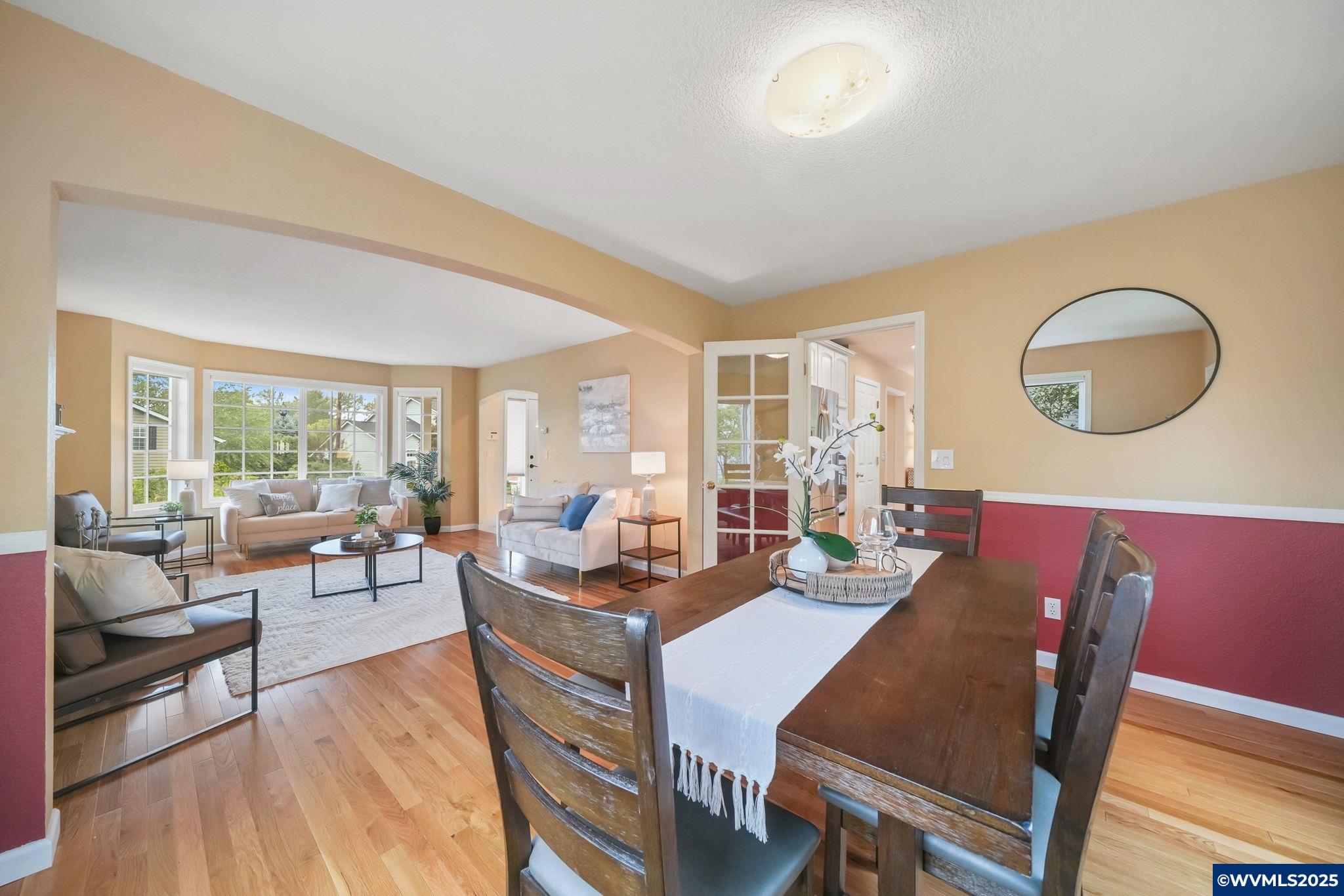 3269 NW Silktassel Dr