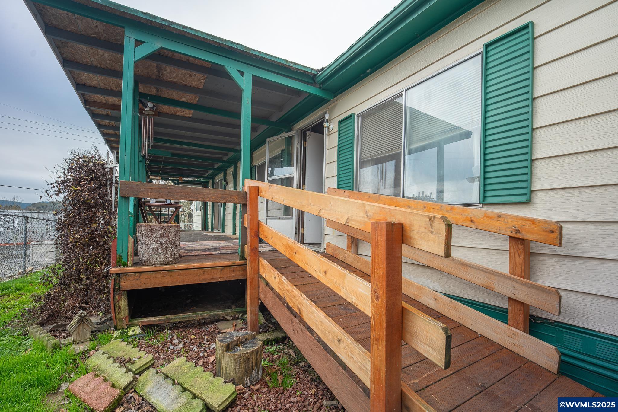 3393 Snow Peak Pl, Lebanon, OR, 97355