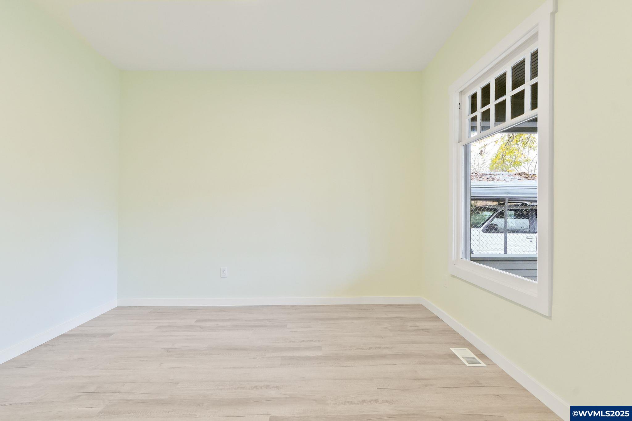 715 SE 19th St, Salem, OR, 97301