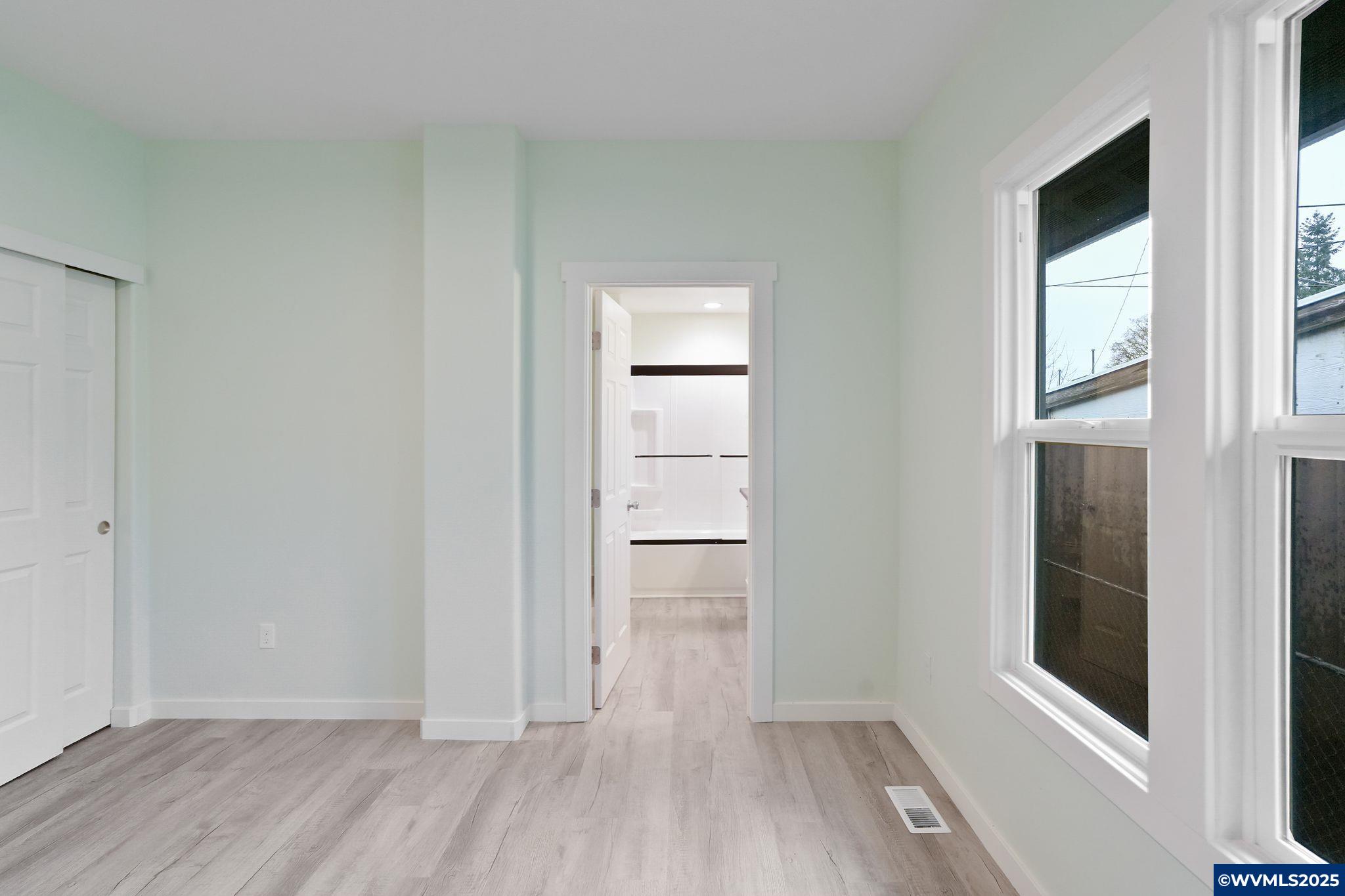 715 SE 19th St, Salem, OR, 97301