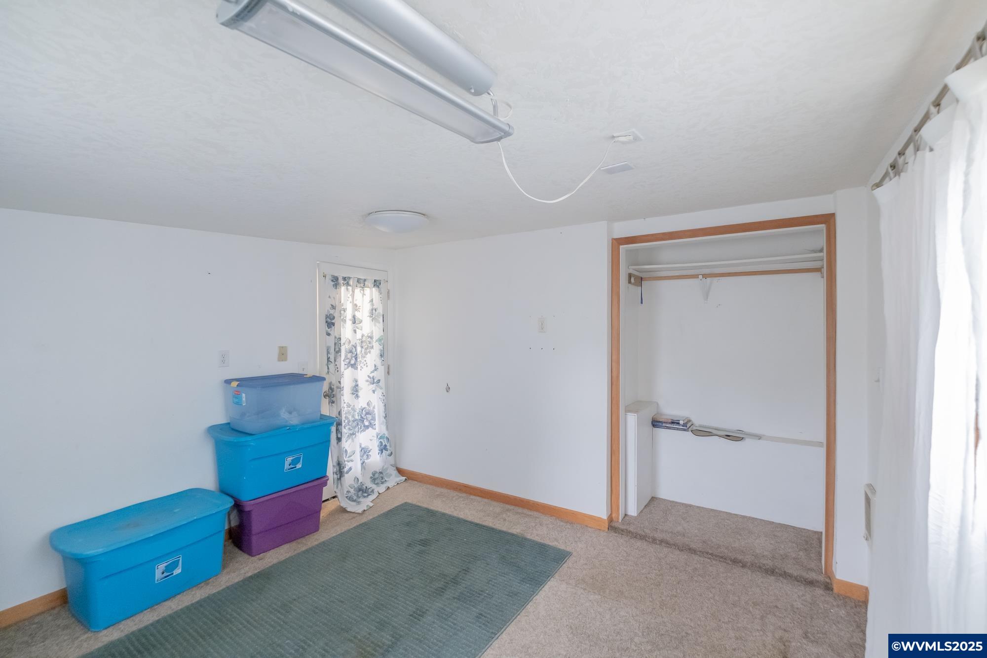 708 W High St, Stayton, OR, 97383