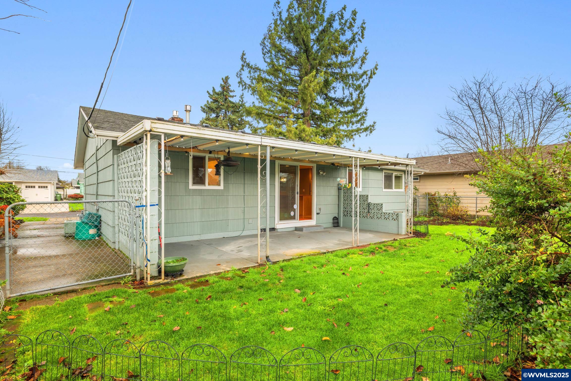 1538 Umpqua Rd, Woodburn, OR, 97071