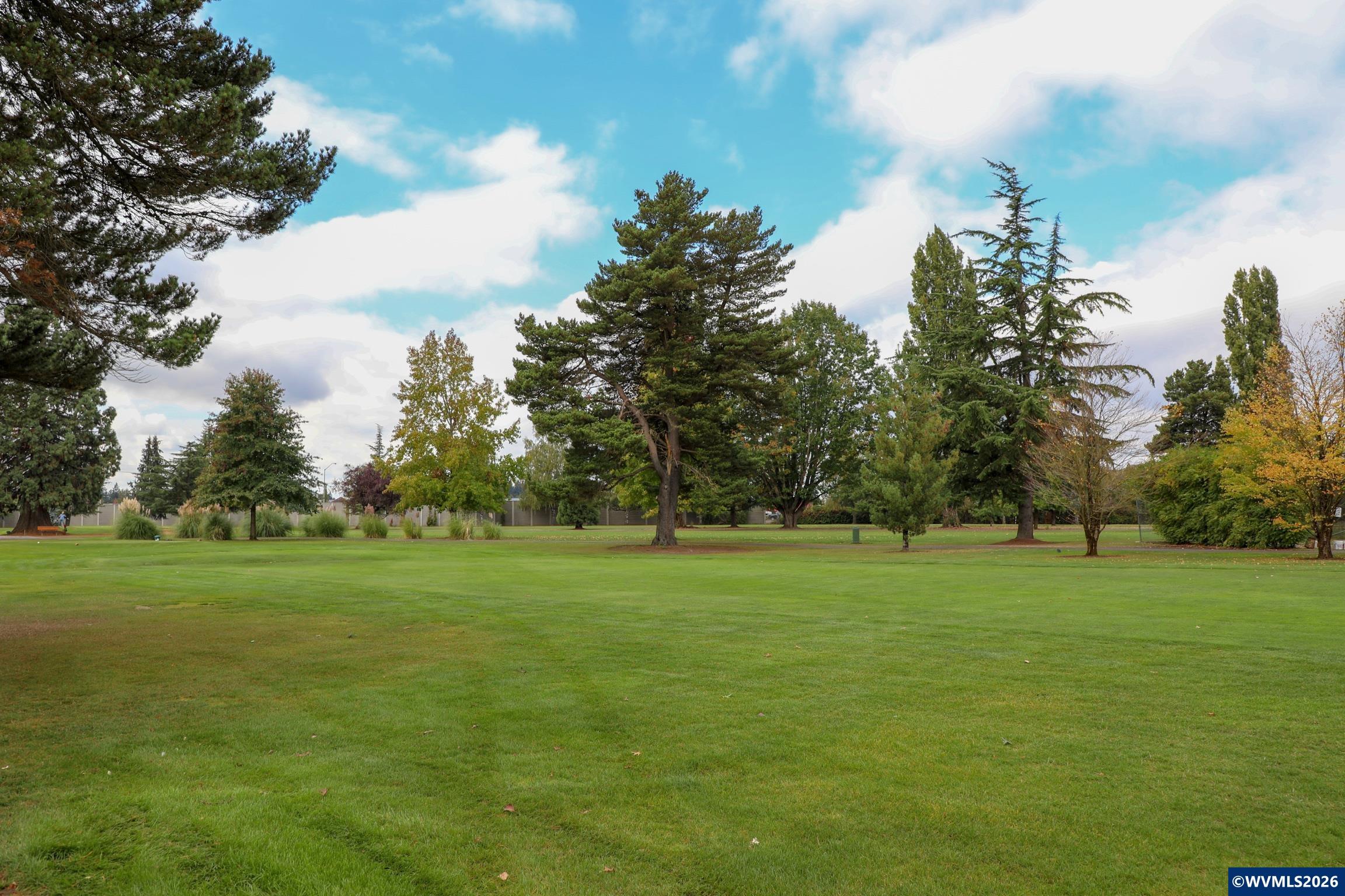 1538 Umpqua Rd, Woodburn, OR, 97071