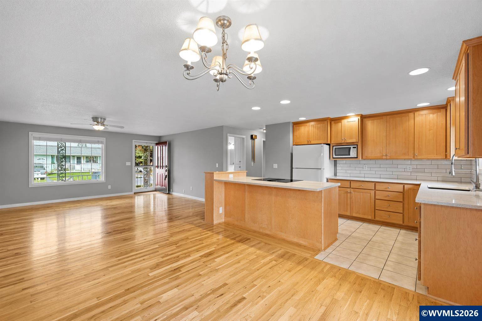 1538 Umpqua Rd, Woodburn, OR, 97071