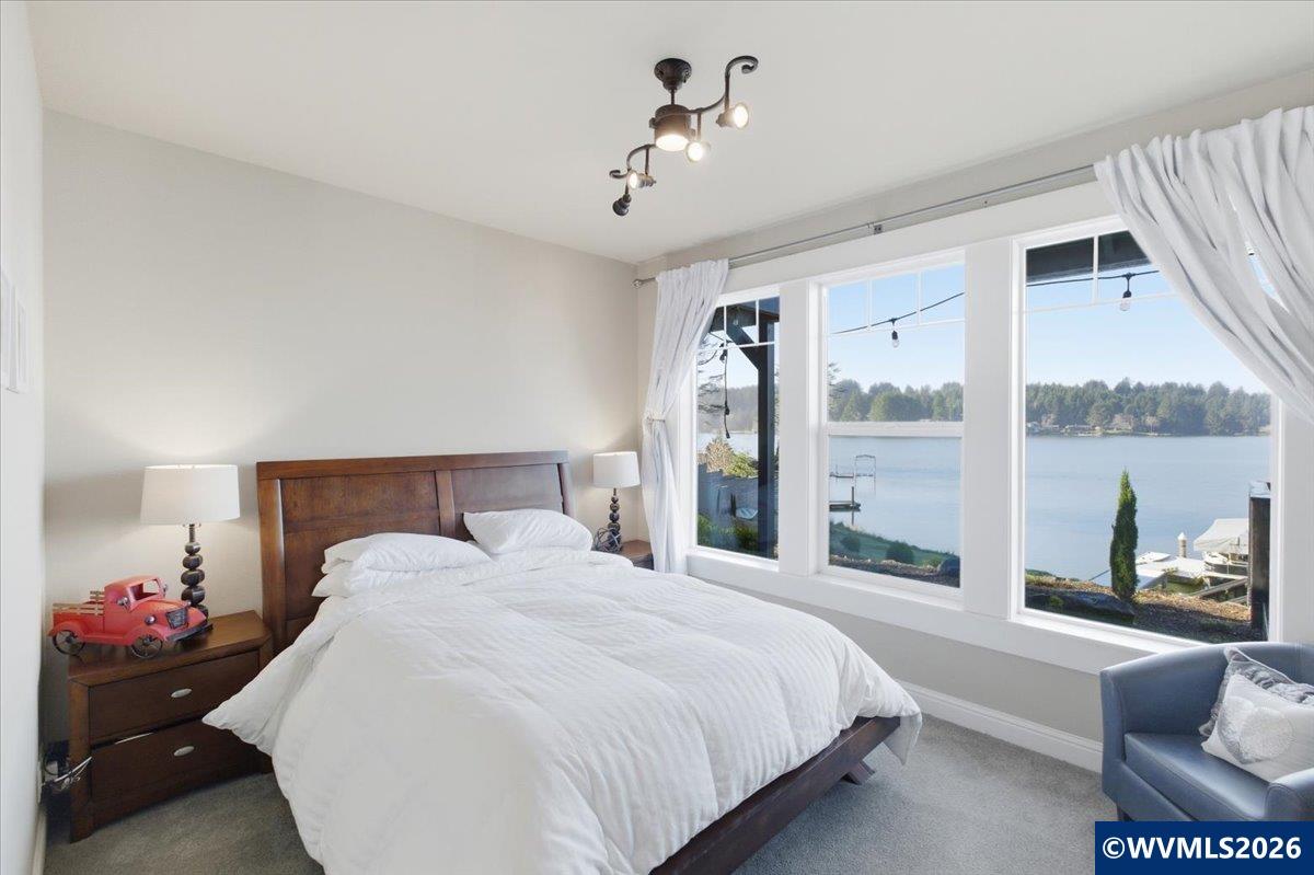 2095 NE East Devils Lake Rd, Otis, OR, 97368