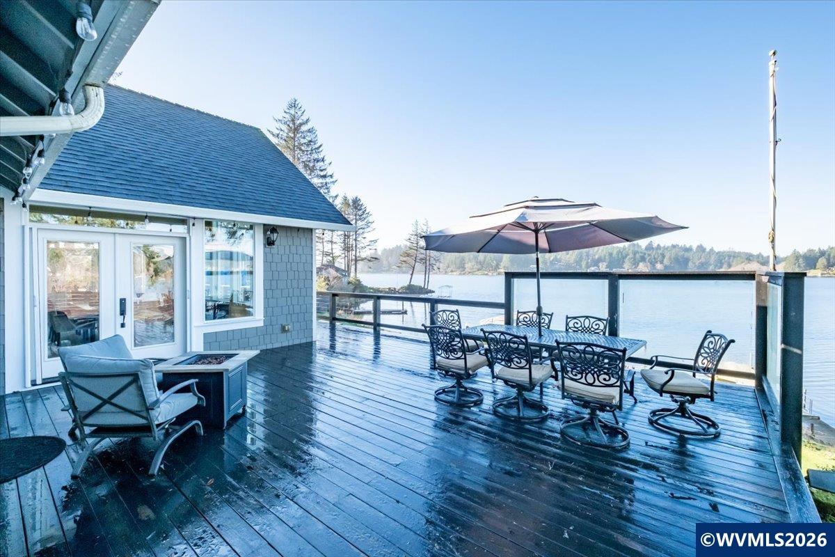 2095 NE East Devils Lake Rd, Otis, OR, 97368