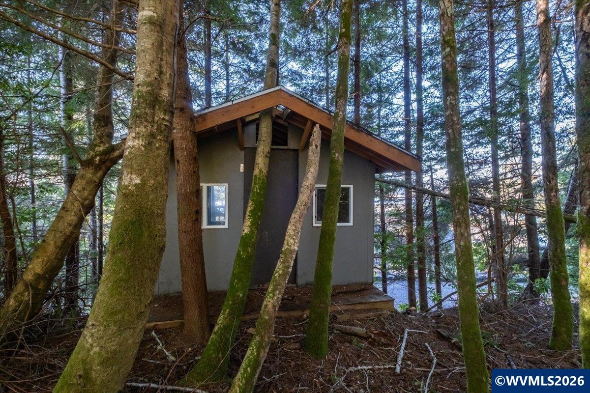 2095 NE East Devils Lake Rd, Otis, OR, 97368