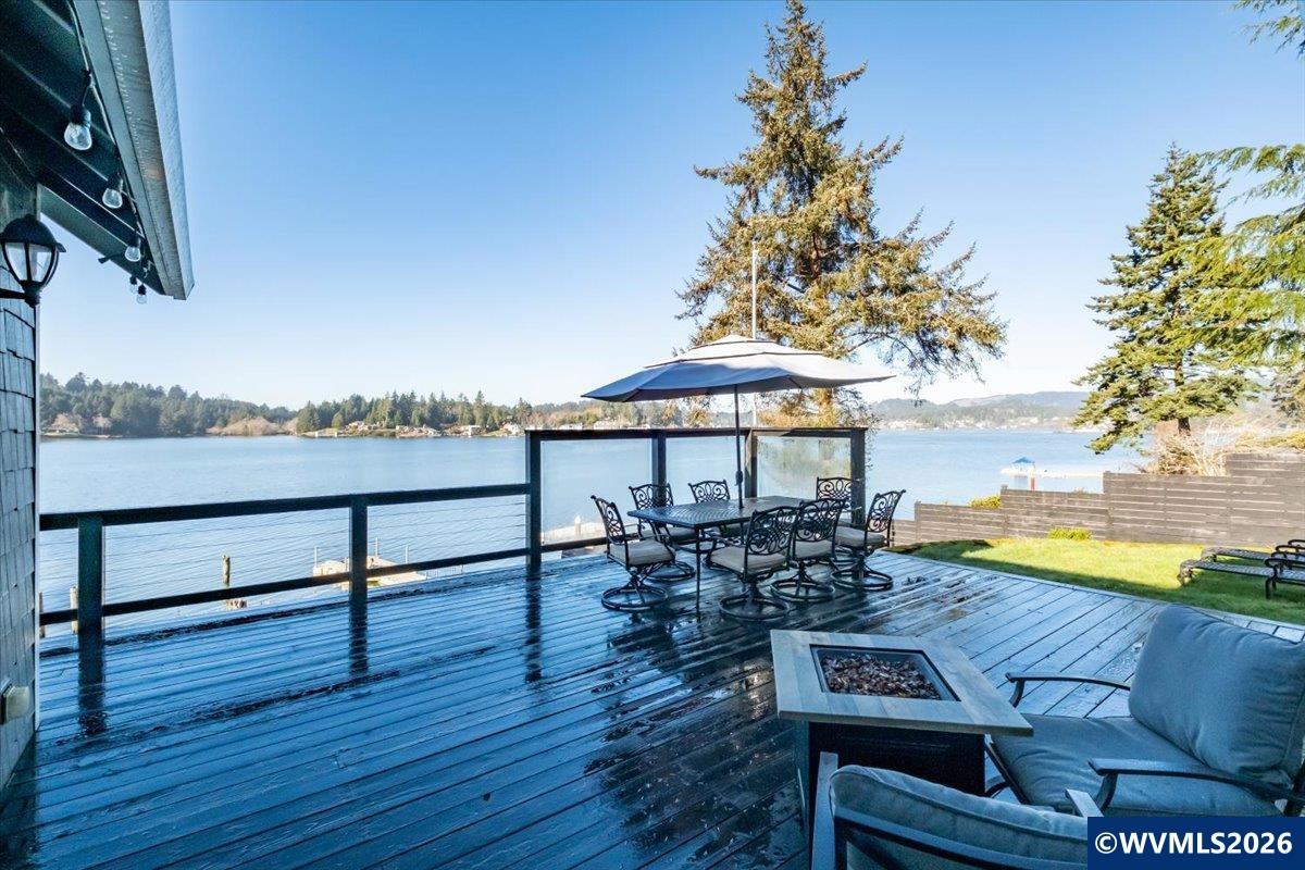 2095 NE East Devils Lake Rd, Otis, OR, 97368
