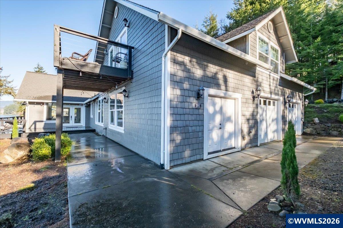 2095 NE East Devils Lake Rd, Otis, OR, 97368