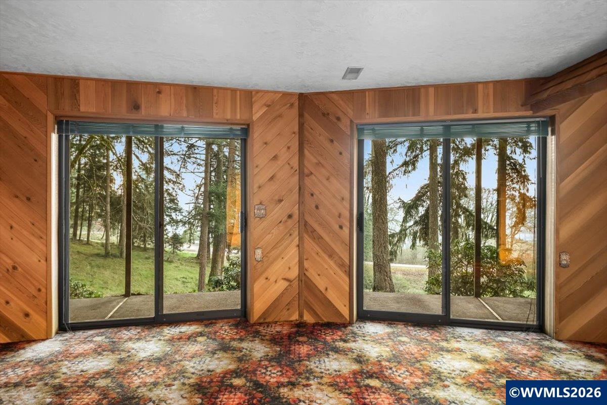 5000 NW Crescent Valley Dr