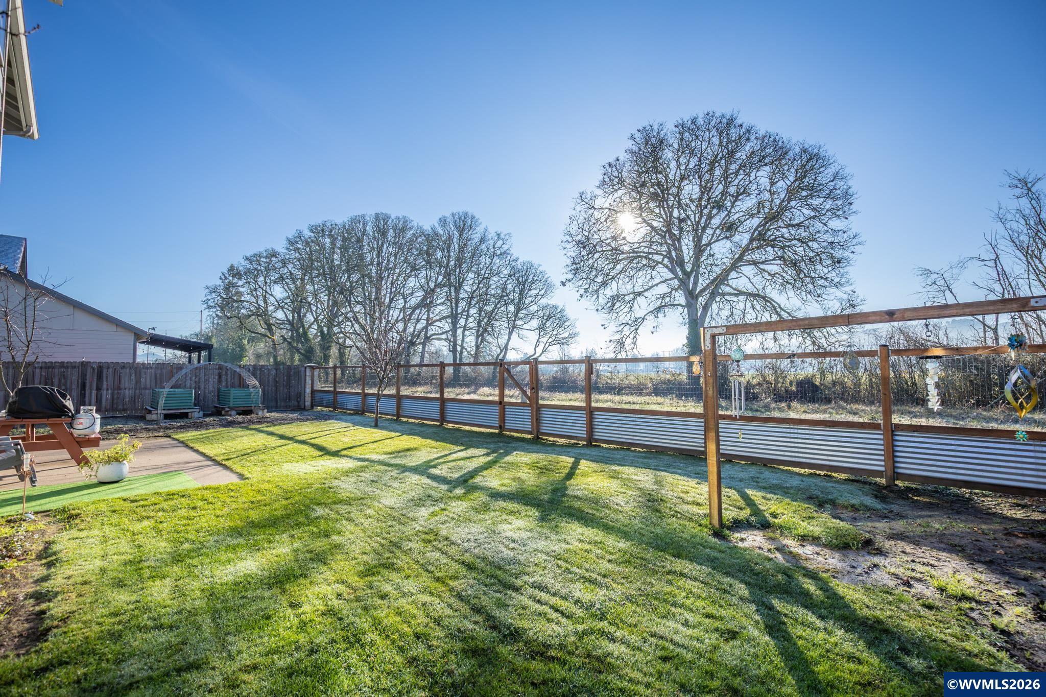 238 W Jadon Dr, Lebanon, OR, 97355