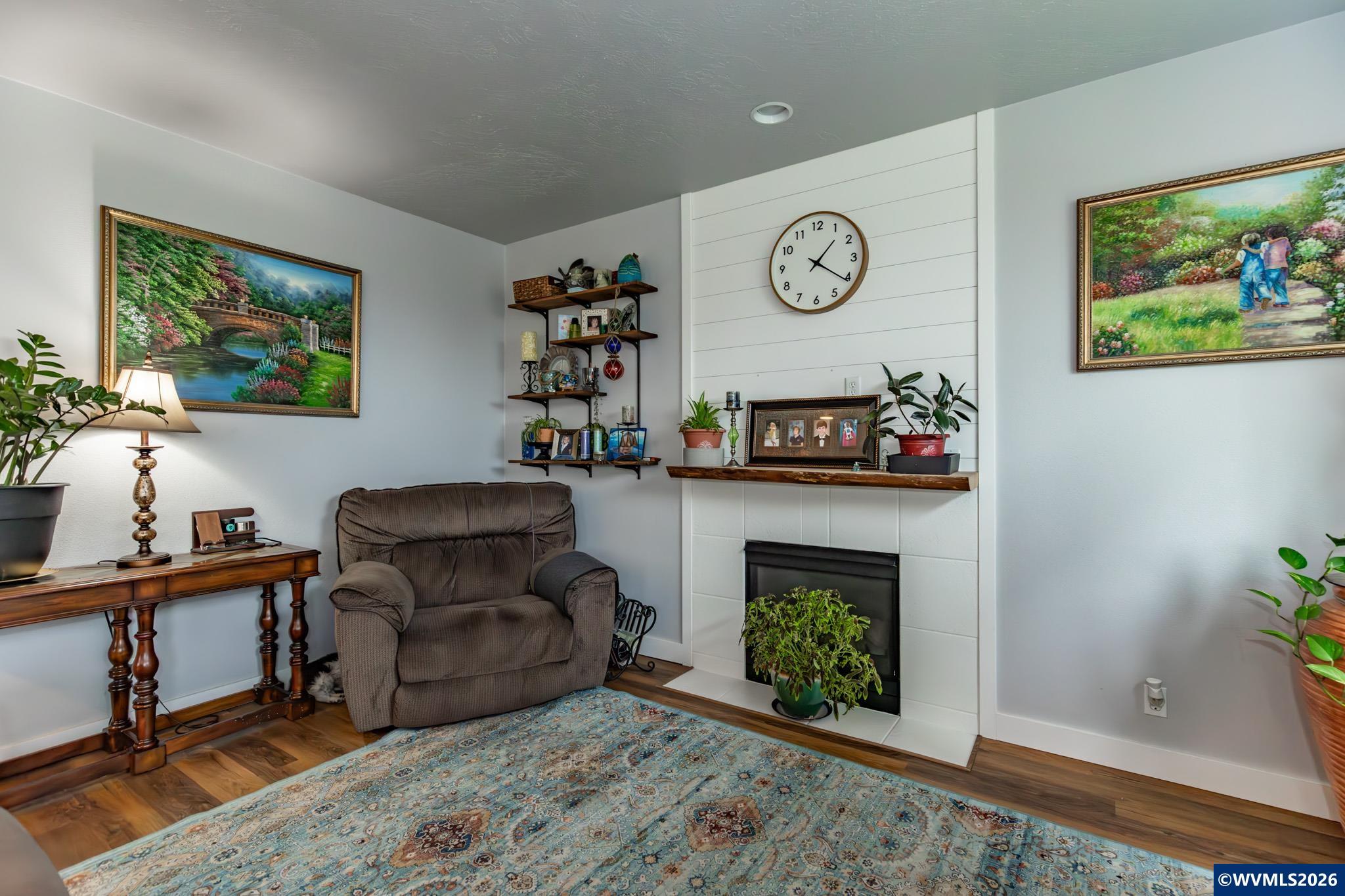 238 W Jadon Dr, Lebanon, OR, 97355