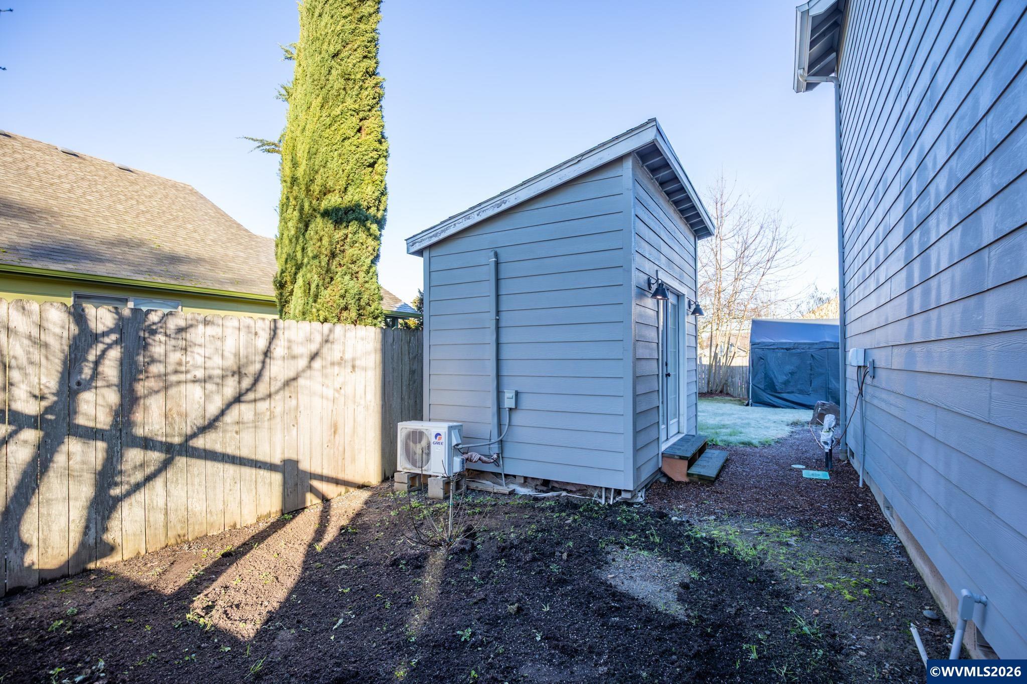 238 W Jadon Dr, Lebanon, OR, 97355