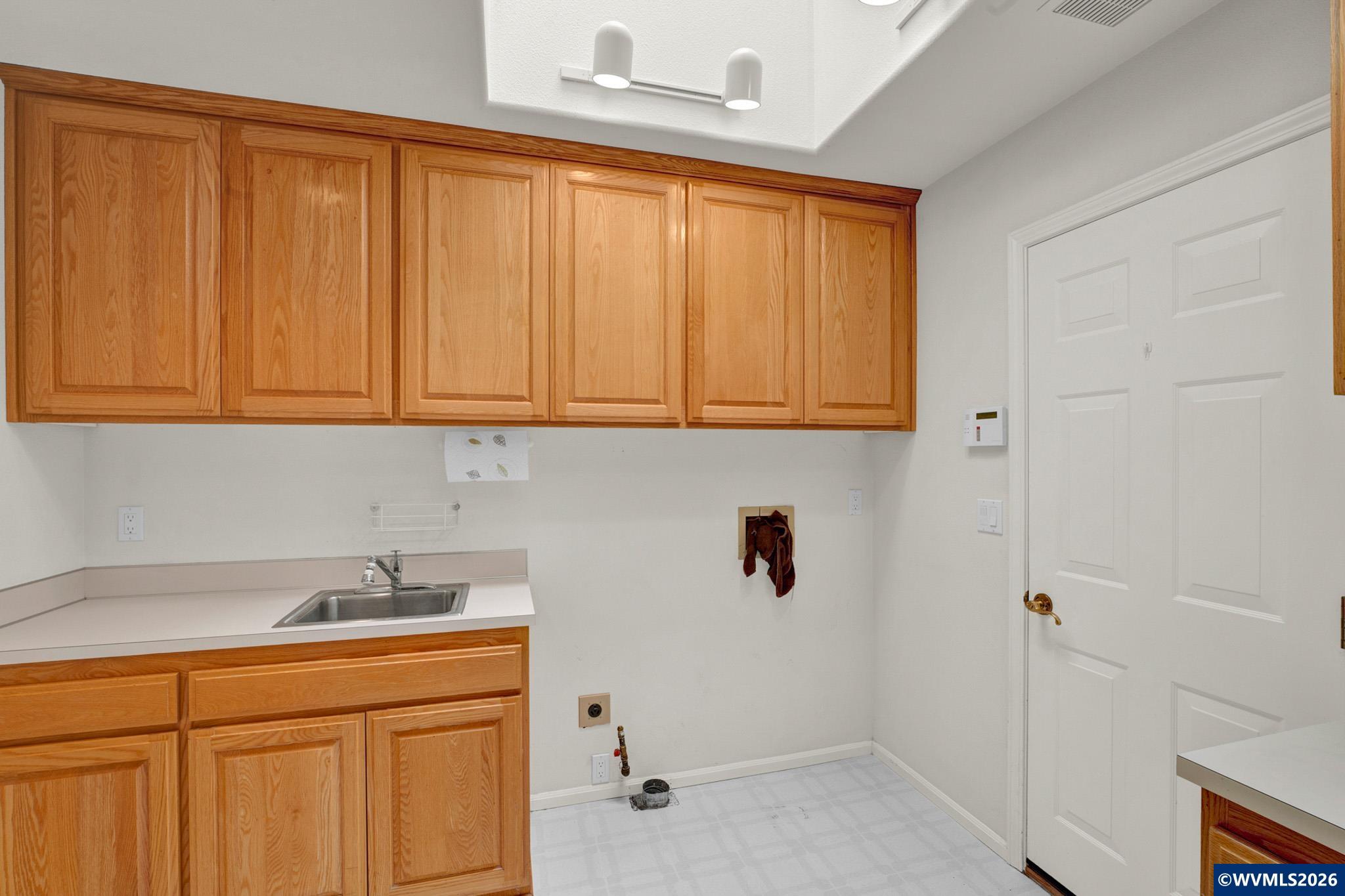 3475 NW Valley View Dr, Albany, OR, 97321