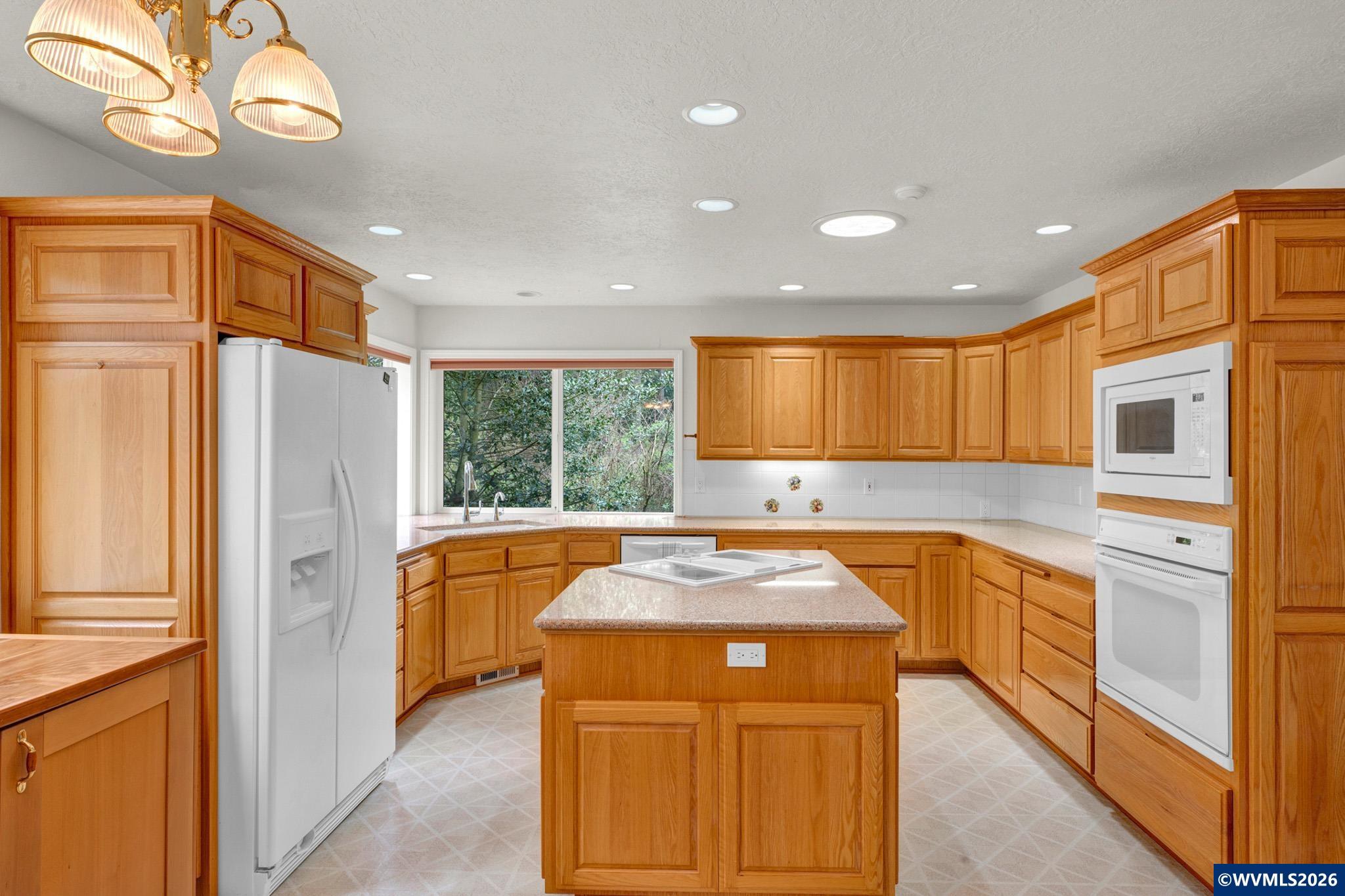 3475 NW Valley View Dr, Albany, OR, 97321