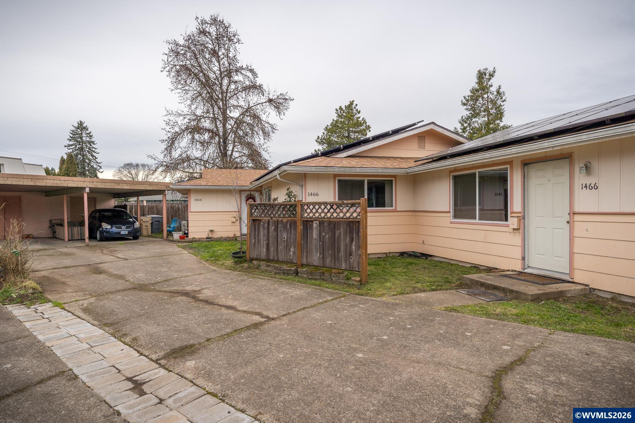 1466 NW 20th (1468) Pl