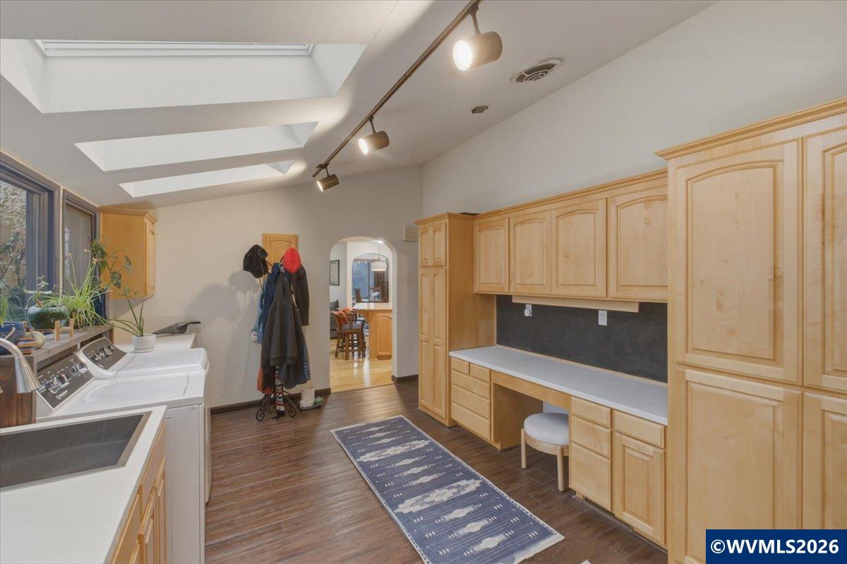 1330 NE Linnwood Dr, Albany, OR, 97322