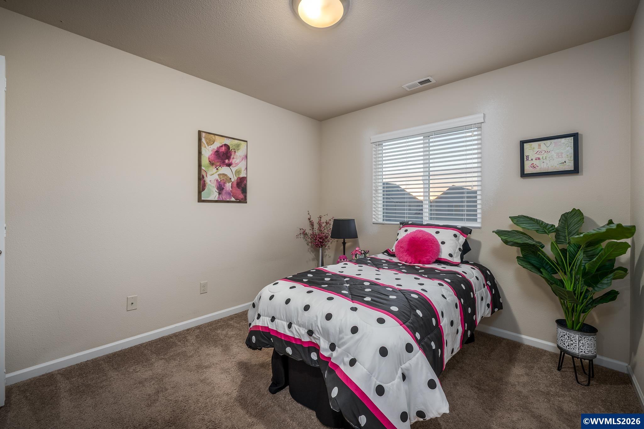 2976 Persimmon Wy NW