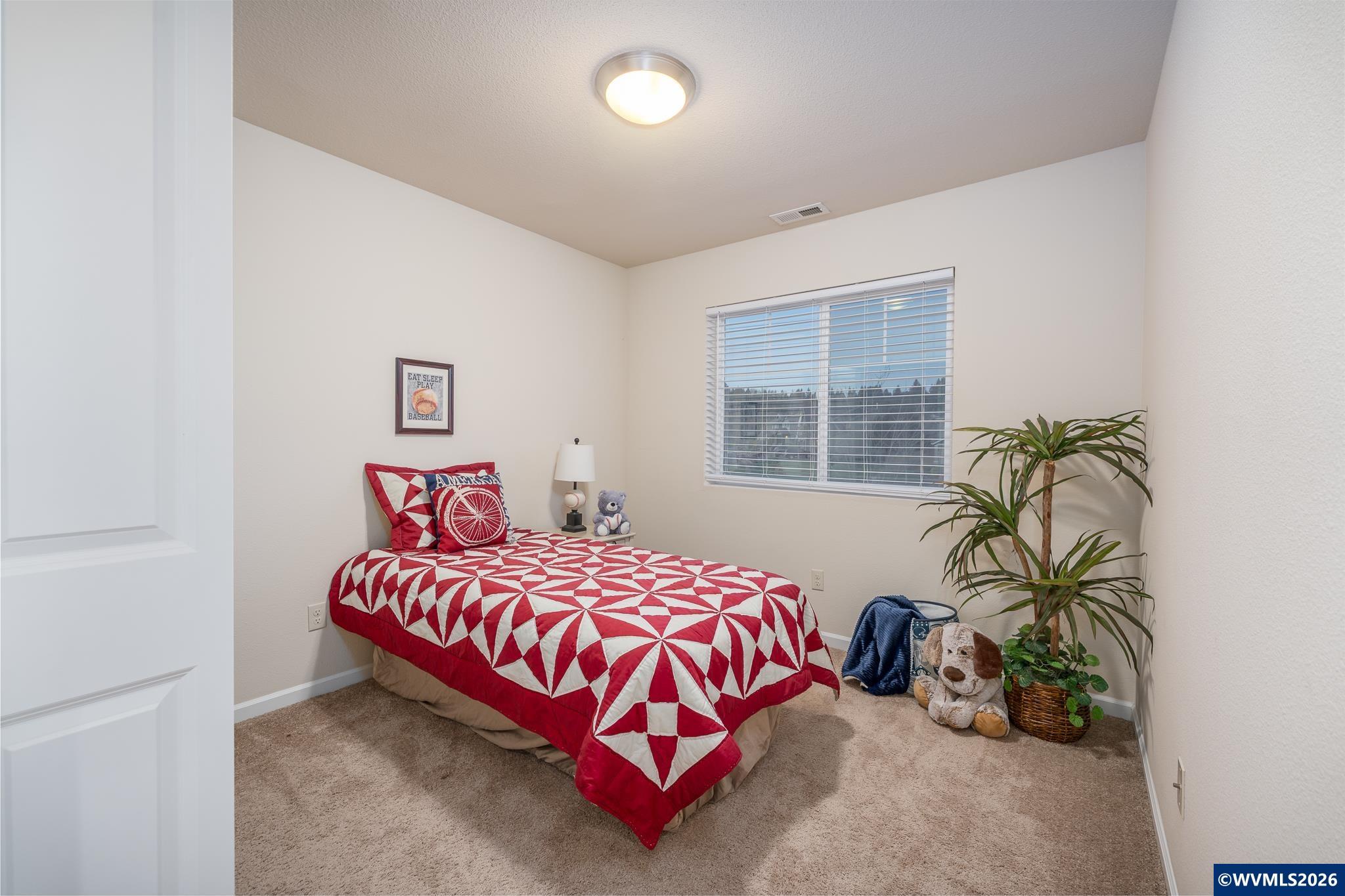 2976 Persimmon Wy NW