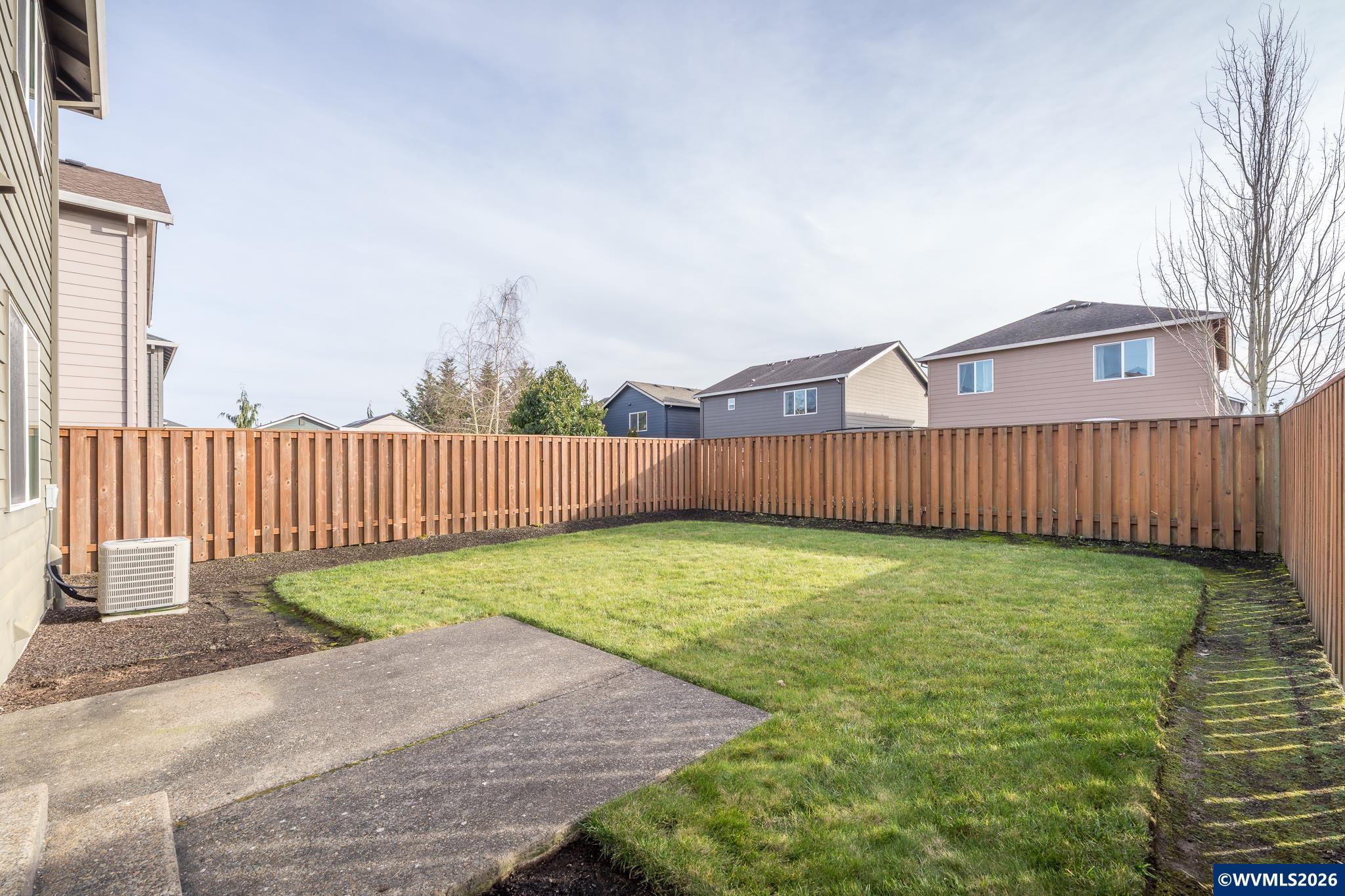 2976 Persimmon Wy NW