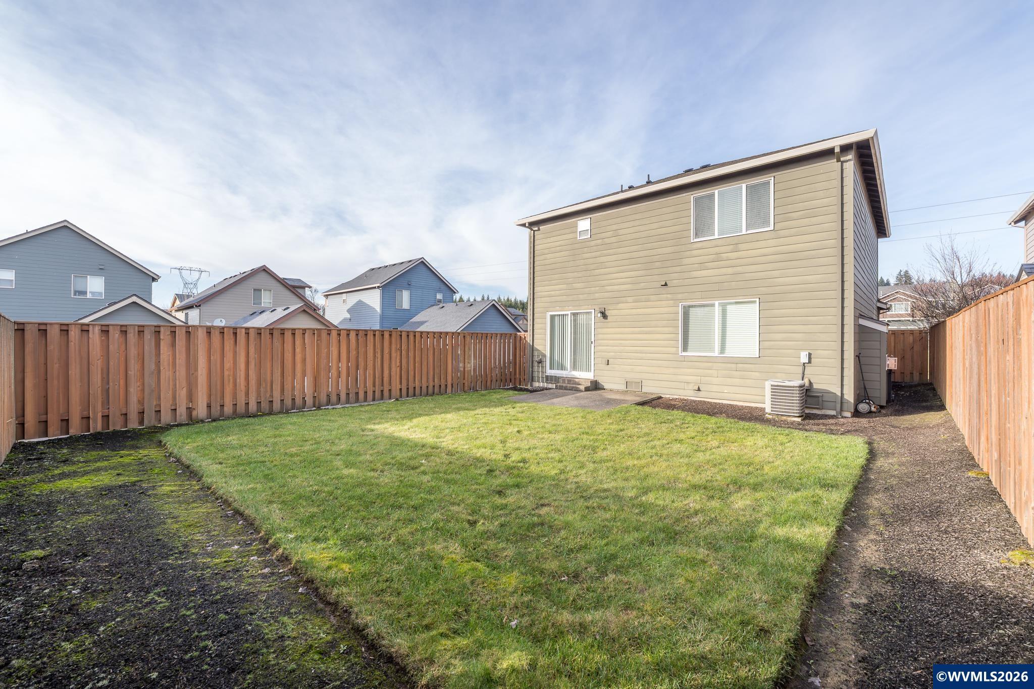 2976 Persimmon Wy NW