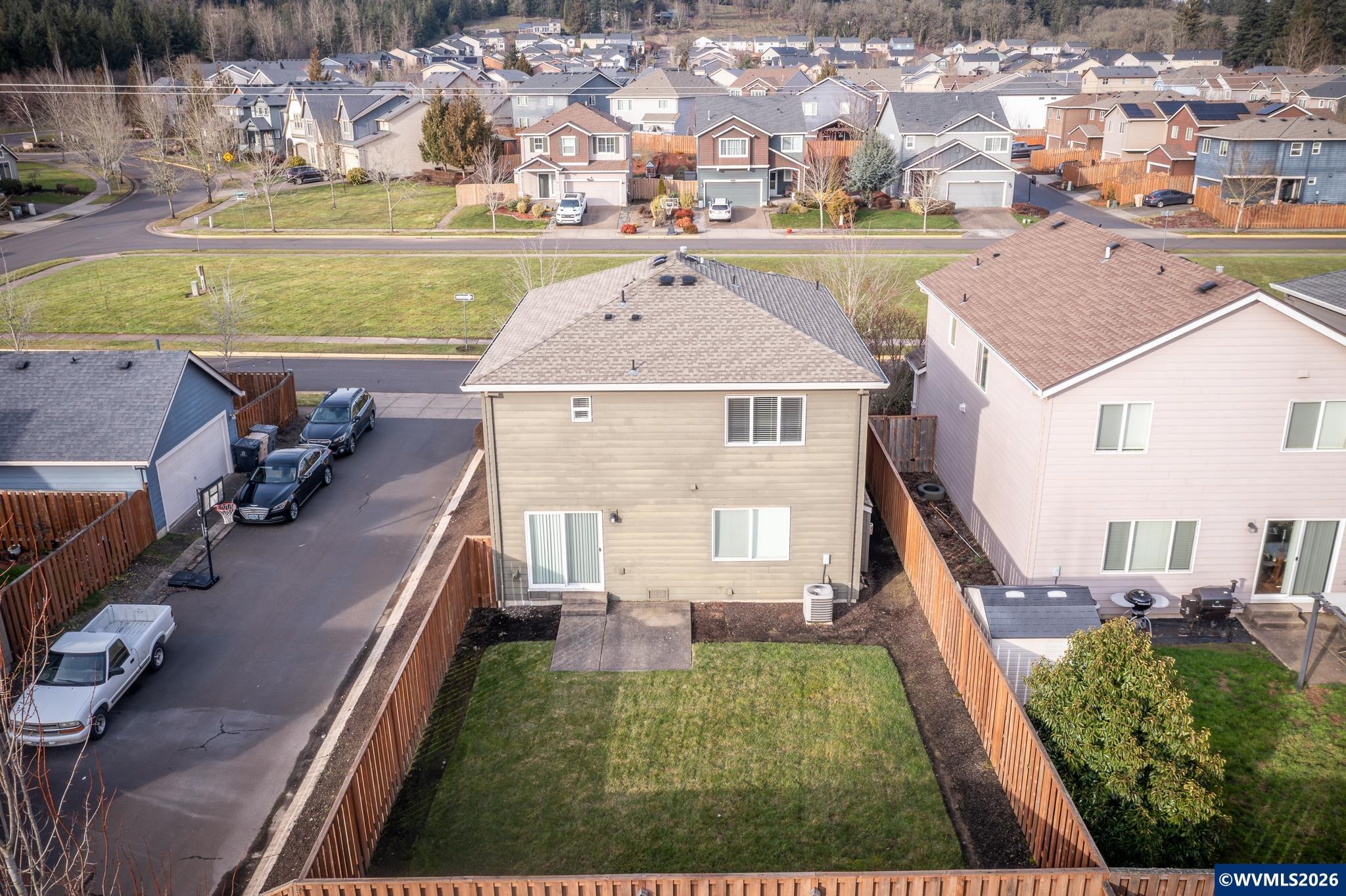 2976 Persimmon Wy NW