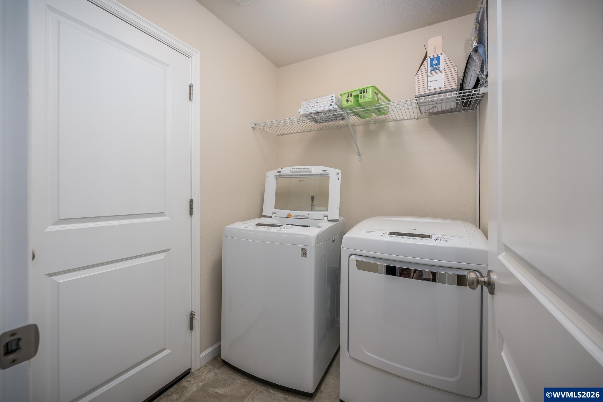 2976 Persimmon Wy NW